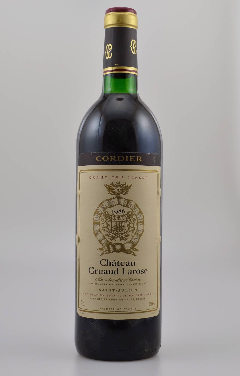 3 Flaschen 1986 Chateau Gruaud Larose, Saint-Julien, Grand Cru Classe, je ca. 75 cl, 12,5 % Vol., Füllstände: ca. top shoulder bis into neck, gute ...