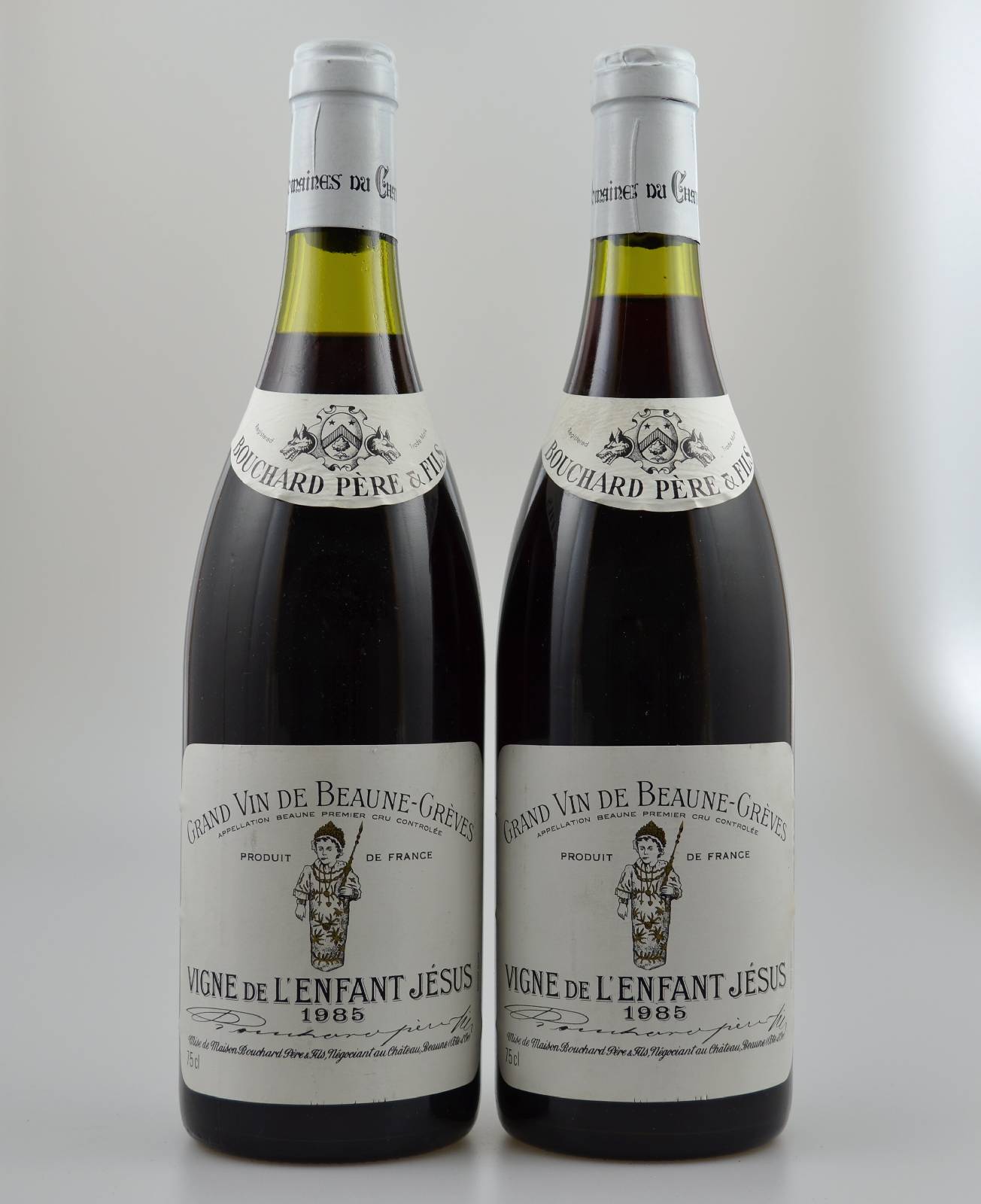 2 Flaschen 1985 Bouchard Pere & Fils Vigne de L'enfant Jesus, Beaune Premier cru, je ca. 75 cl, Abstand zwischen Kapsel und Wein: ca. 1,5-2,5 ...