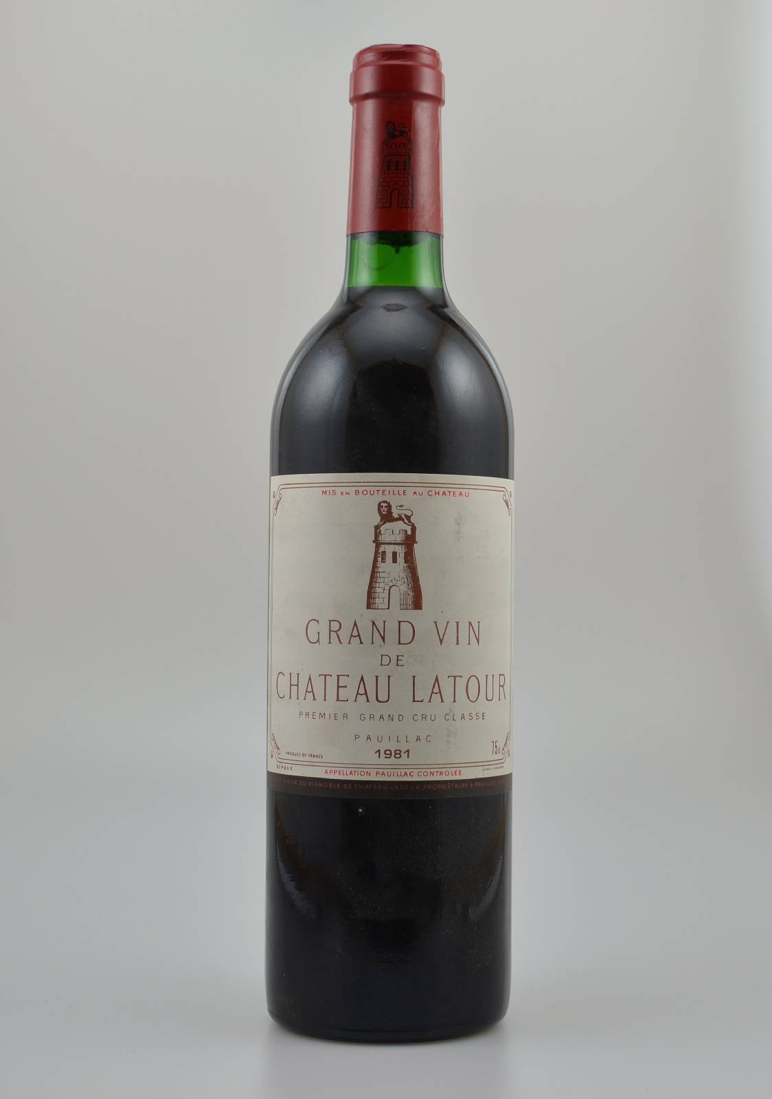 1 Flasche 1981 Chateau Latour, Premier Grand Cru Classe, Pauillac, ca. 75 cl, Füllstand: ca. into neck, sehr guter Erhaltungszustand, unverkostet, ...