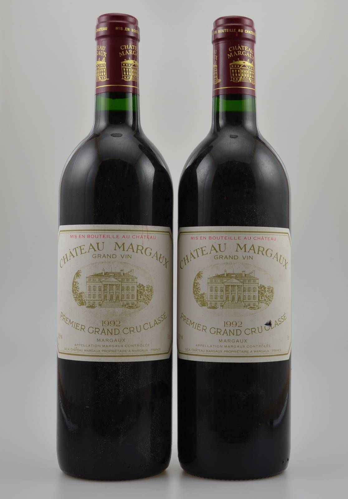 2 Flaschen 1992 Chateau Margaux, Premier Grand Cru Classe, je ca. 75 cl, 12,5 % Vol., Füllstände: je ca. into neck, sehr gute Erhaltungszustände, ...