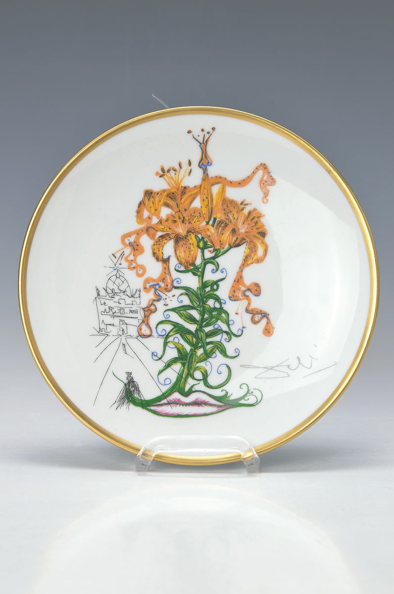 Salvador Dali, 1904-1989, Porzellanteller, 1981, Motiv I aus der Reihe "Las Flores Dalinianas", Auflage 1000, ca. 19 cm