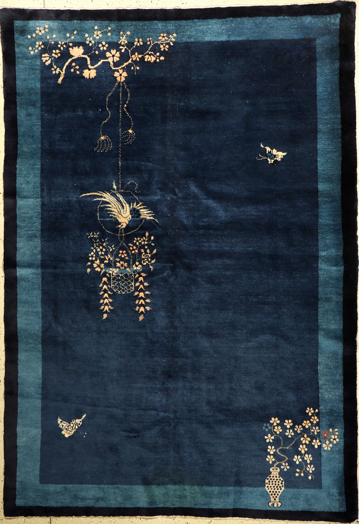 Peking antik, China, Ende 19.Jhd, Korkwolle, ca. 260 x 160 cm, EHZ: 2-3. Dekorativ.