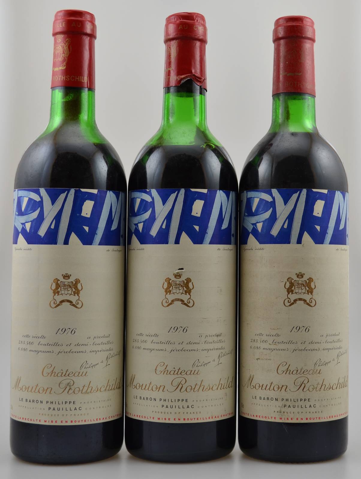 3 Flaschen 1976 Chateau Mouton Rothschild, Pauillac, Premier Cru Classe, je ca. 75 cl, Füllstände: mid shoulder bis top shoulder, unverkostet, ...