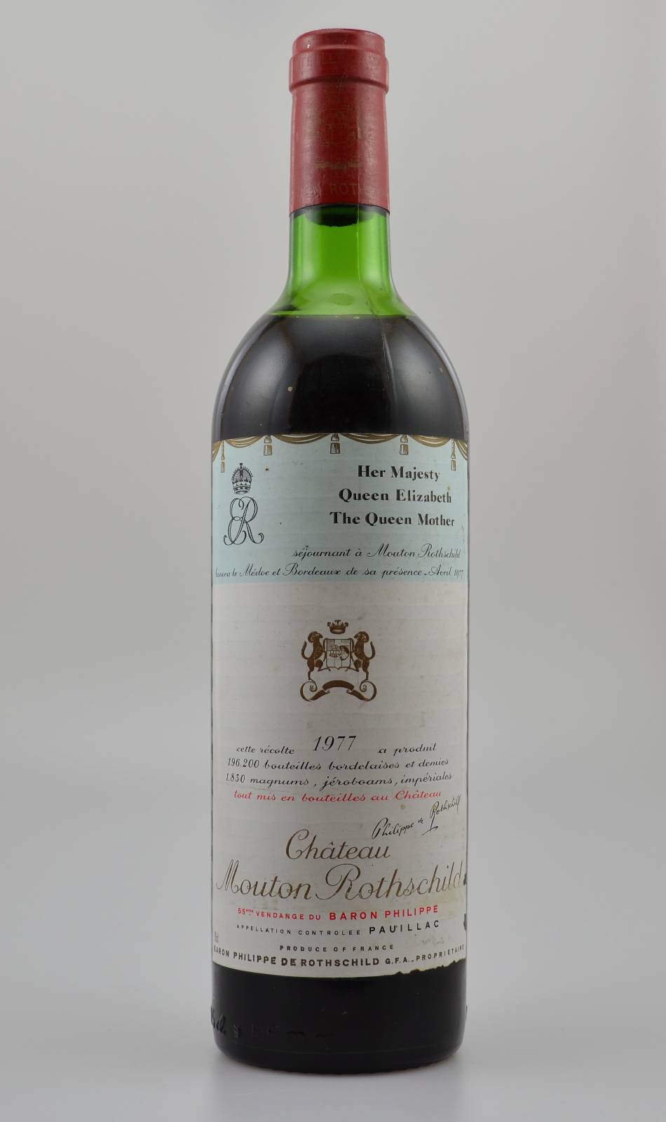 1 Flasche 1977 Chateau Mouton Rothschild, Pauillac, Premier Grand Cru Classe, ca, 75 cl, Füllstand: ca. upper mid shoulder, unverkostet, ...
