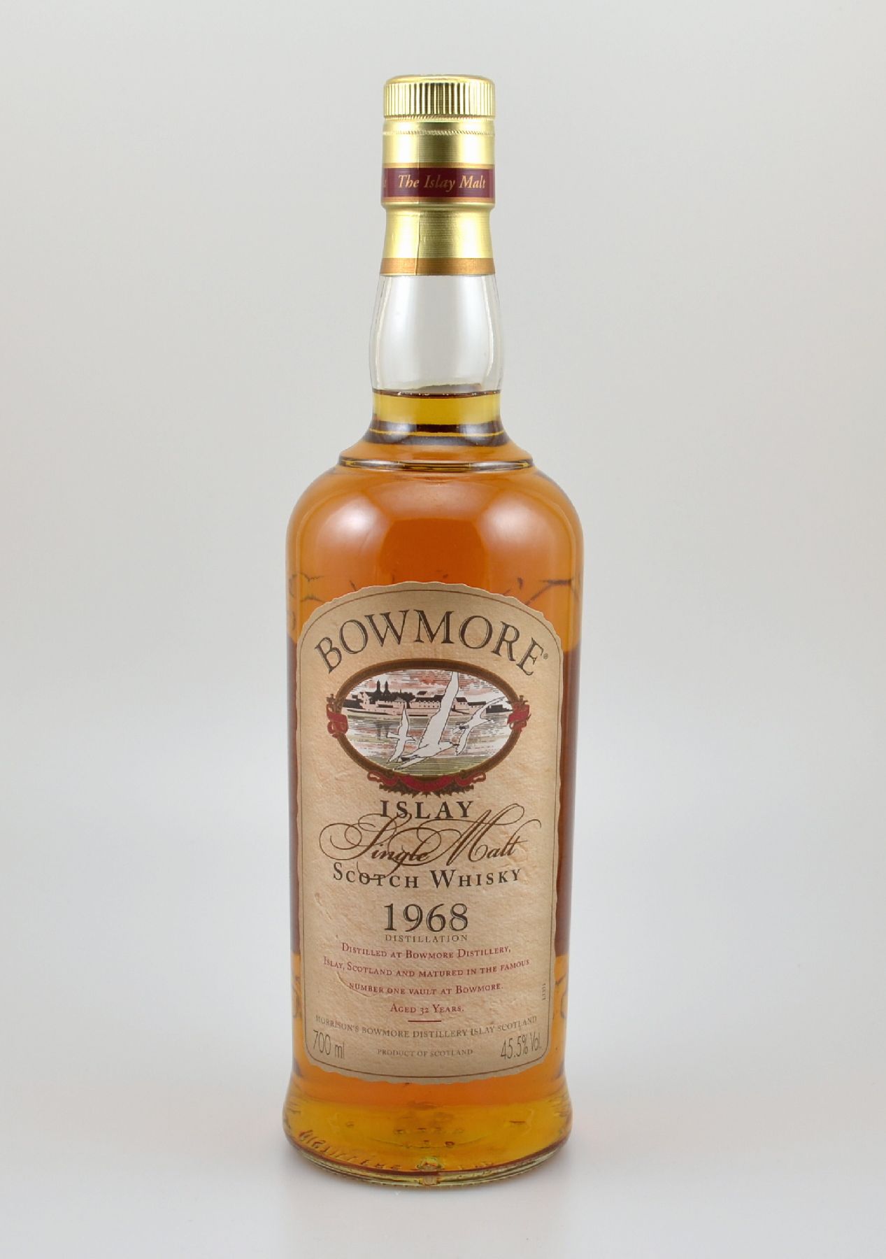 1 Flasche 1968 Single Malt Scotch Whisky, Islay, ca. 70 cl, 45,5 % Vol., distilled at Bowmore, 32 Years Old, im Jahr 2000 in die Flasche abgefüllt, ...