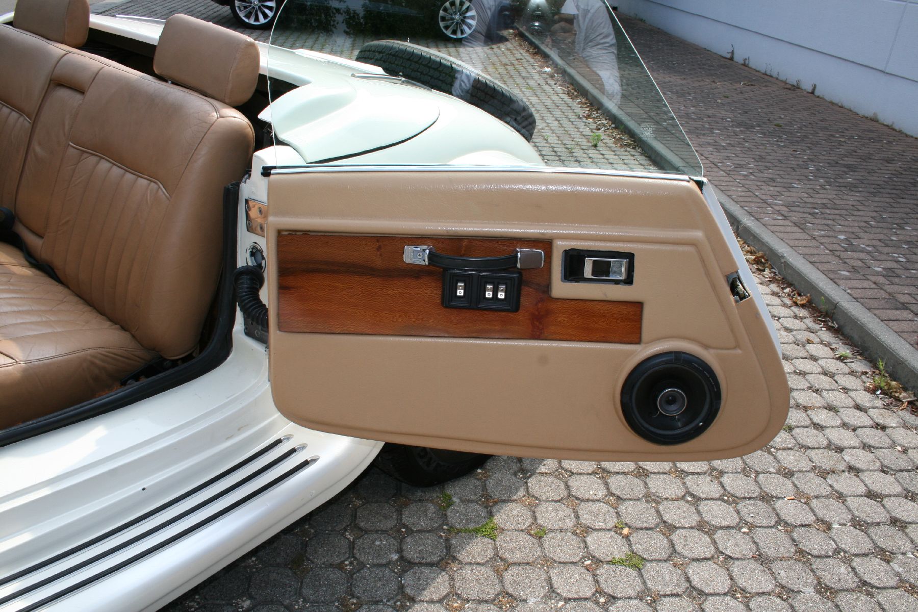 Detail h: ARA-Automotive INC. Heritage 500K Cabriolet, Fahrgestellnummer: CM00482, EZ 02/1992, 2. Hand laut Brief, Laufleistung ca. 19.148 miles abgelesen, 68 ...
