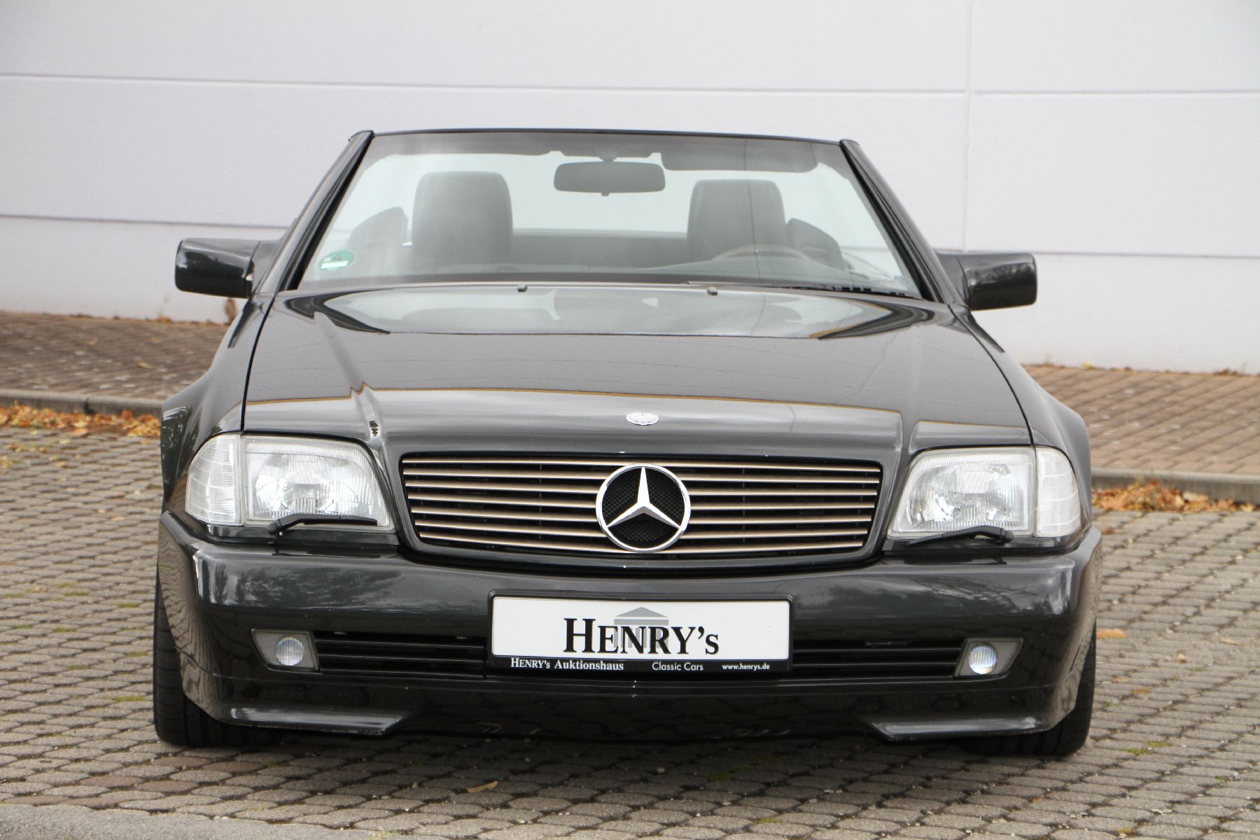 Detail c: Mercedes-Benz 500 SL R 129, Fahrgestellnummer: WDB1290661F017102, EZ 11/1990, 2. Hand in Deutschland, ca. 64.900 km abgelesen, HU 03/2020, 240 kW/ ...