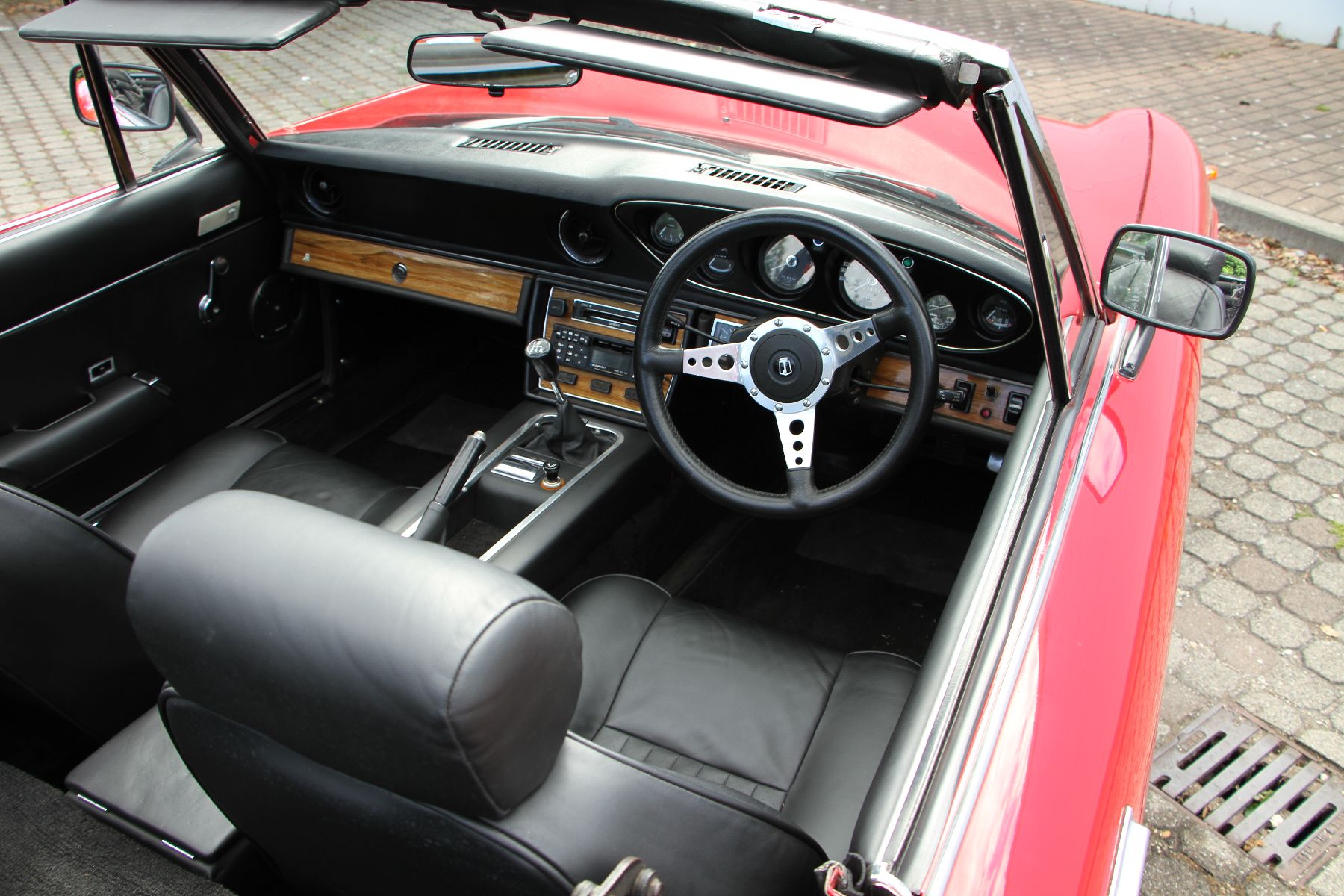 Detail f: Jensen Healey, Fahrgestellnummer: 14614, EZ 05/1974, 2. Hand in Deutschland, Laufleistung 71.417 miles abgelesen, HU 06/2020, H- Zulassung, 104 kW/ ...