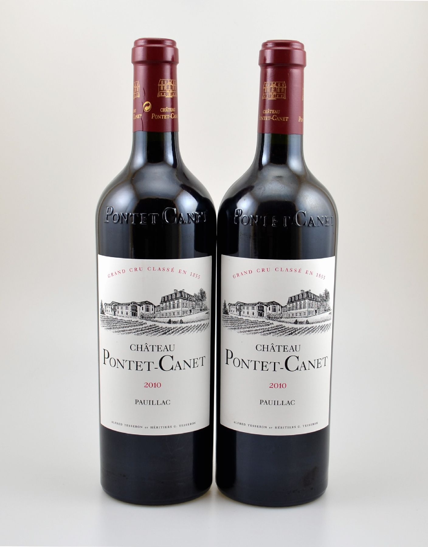 2 Flaschen 2010 Chateau Pontet-Canet, Pauillac, Grand Cru Classe, je 75 cl, 14,5 % Vol., Füllstände: into neck, hervorragende Erhaltungszustände, ...