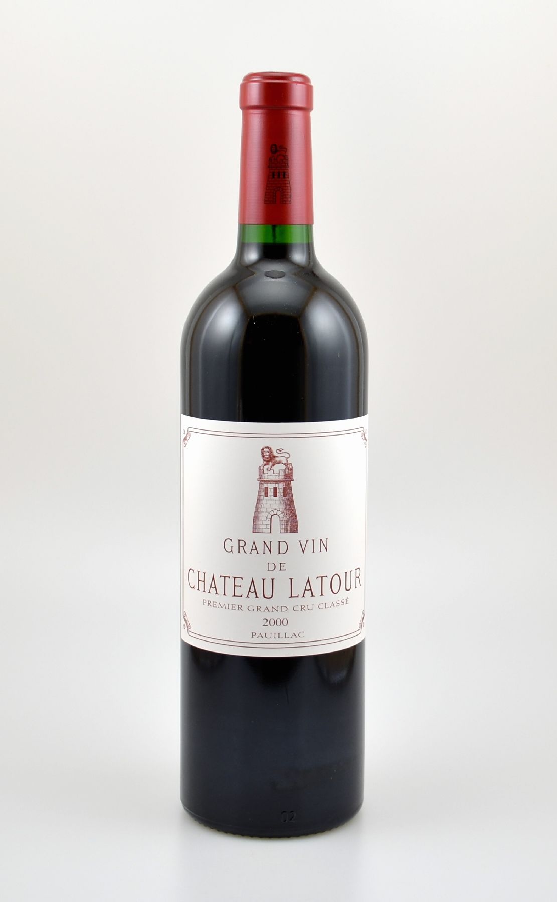 1 Flasche 2000er Chateau Latour, Pauillac, Premier Grand Cru Classe, 75 cl, 13 % Vol., Füllstand: into neck, hervorragender Erhaltungszustand, im ...