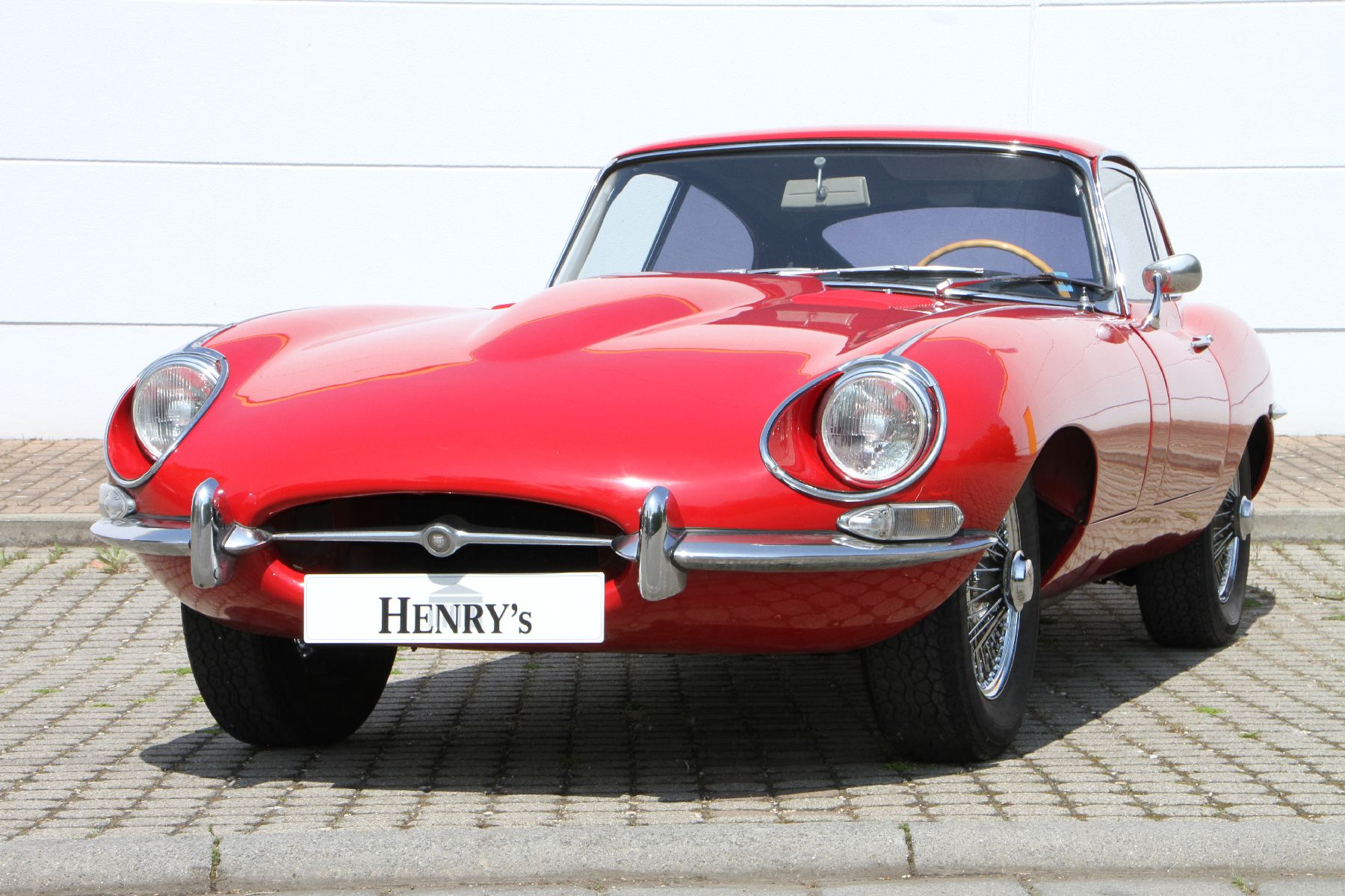 Detail a: Jaguar E-Type Serie 1,5 Coupé, Fahrgestellnummer: 1E35148, EZ 07/1968, Fahrzeughalter unbekannt - 1 Eintrag im deutschen Brief, Laufleistung ca. ...