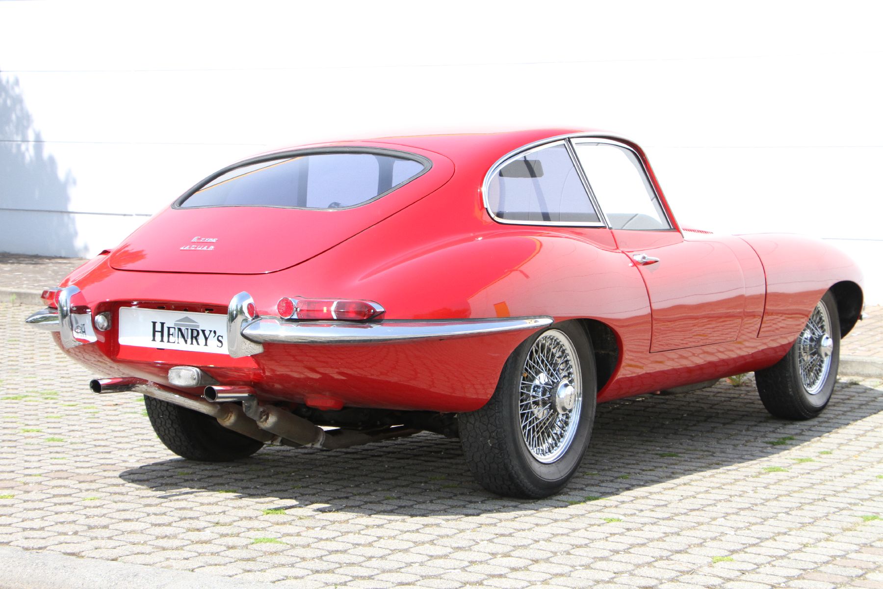 Detail d: Jaguar E-Type Serie 1,5 Coupé, Fahrgestellnummer: 1E35148, EZ 07/1968, Fahrzeughalter unbekannt - 1 Eintrag im deutschen Brief, Laufleistung ca. ...