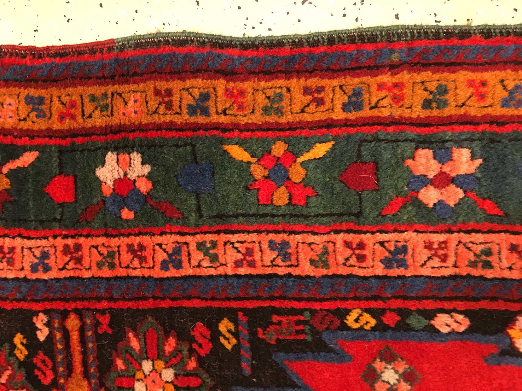 Detail g: Karabagh "Galerie" antik, Südkaukasus, um 1900, Wolle geknüpft auf Wolle. Klassische Karabagh Galerie mit ausdrucksstarken Farben. ...