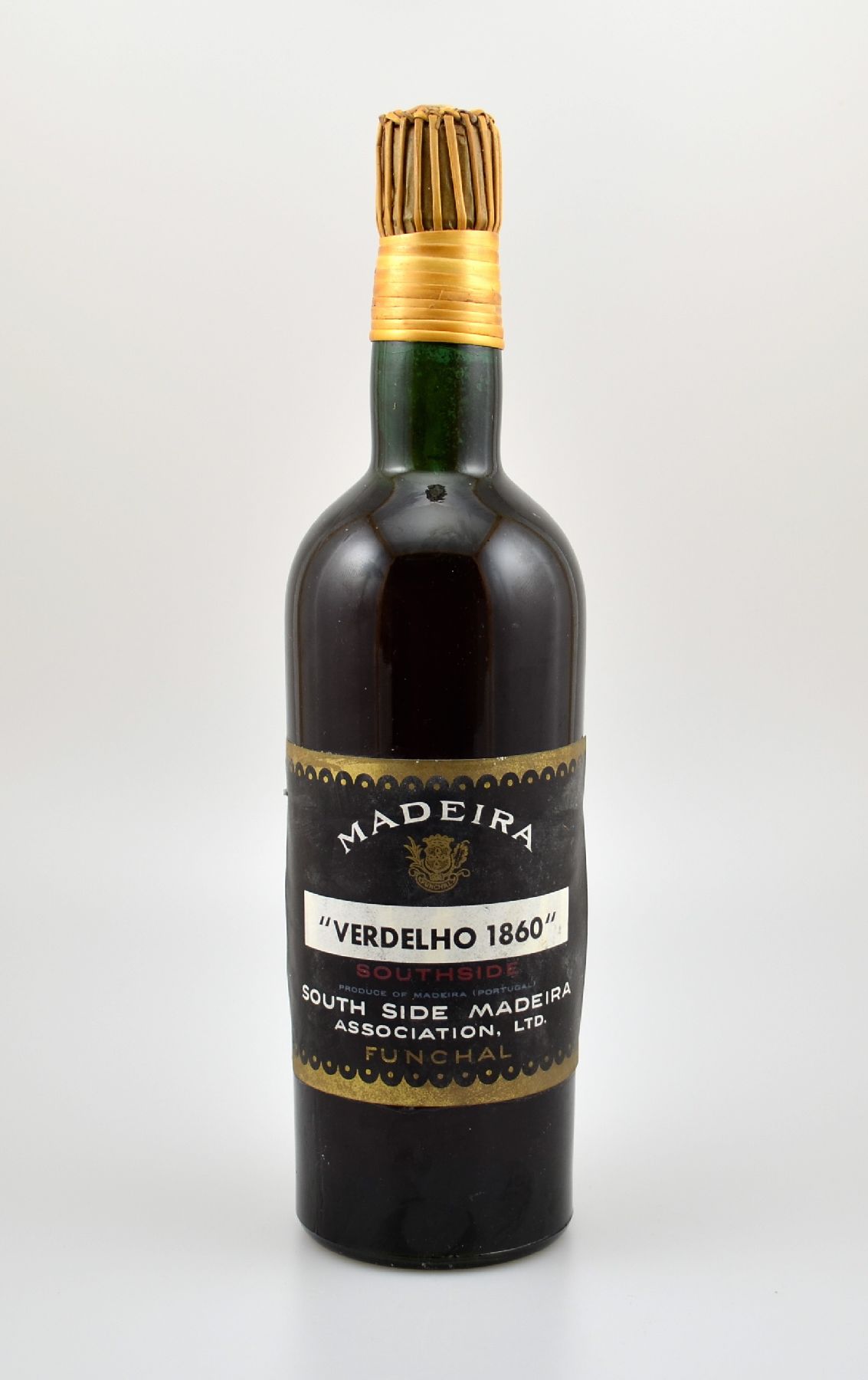 1 Flasche 1860 Verdelho South Side Madeira Association Ltd., Füllstand ca. top shoulder, guter Erhaltungszustand, unverkostet, Rarität, Provenienz: ...