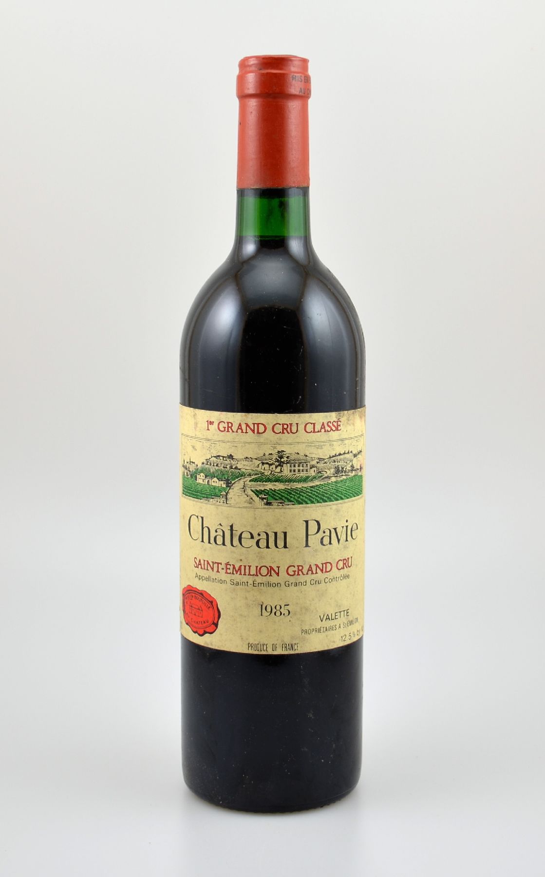 1 Flasche 1985 Chateau Pavie, Saint-Emilion Grand Cru, 1er Cru Classe, ca. 75 cl, 12,5 % Vol., Füllstand: ca. into neck, unverkostet, Provenienz: ...