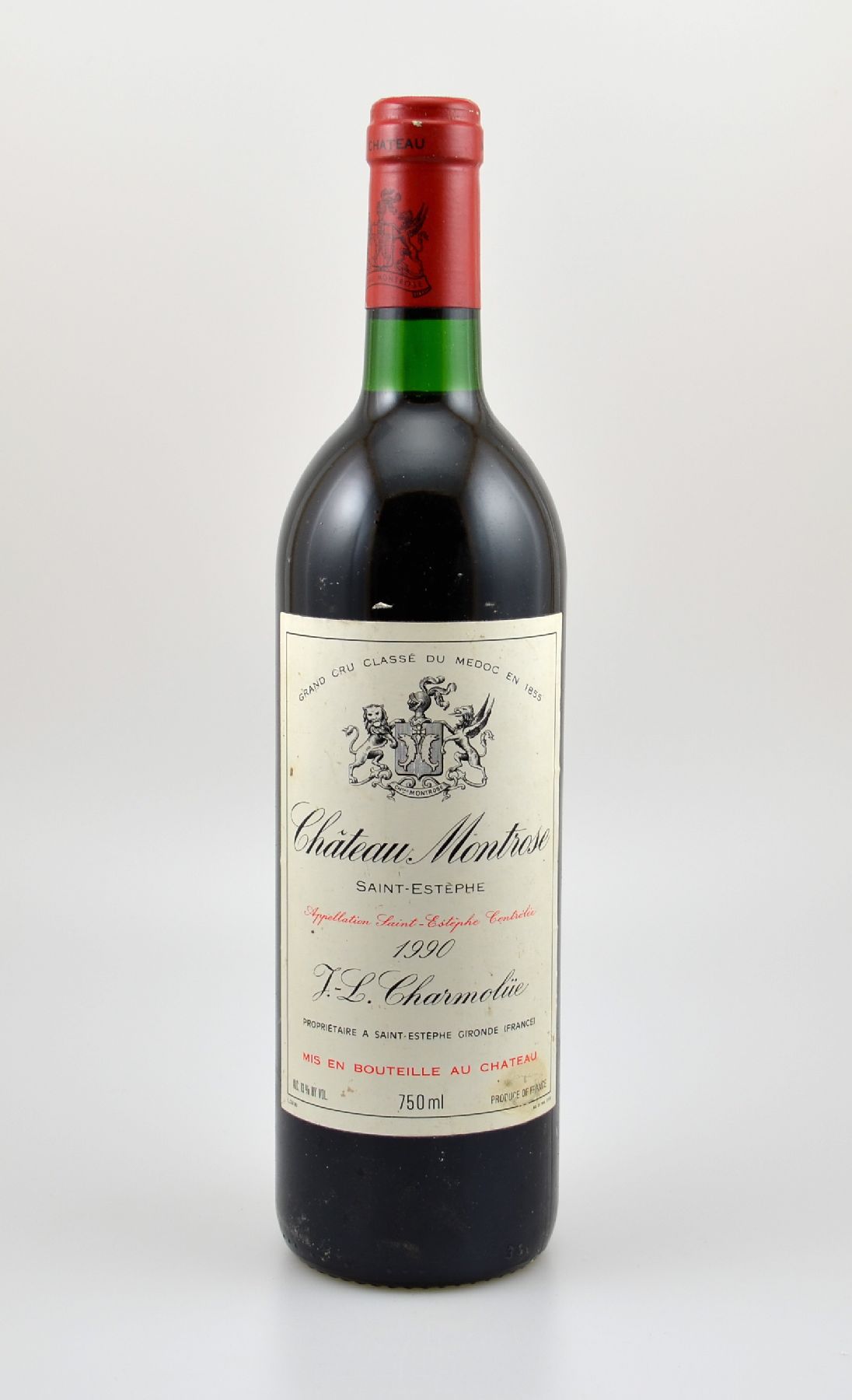 1 Flasche 1990 Chateau Montrose, Saint-Estephe, ca. 75 cl, 13 % Vol., Füllstand. ca. into neck, Etikett l. beschmutzt, unverkostet, Provenienz: Aus ...