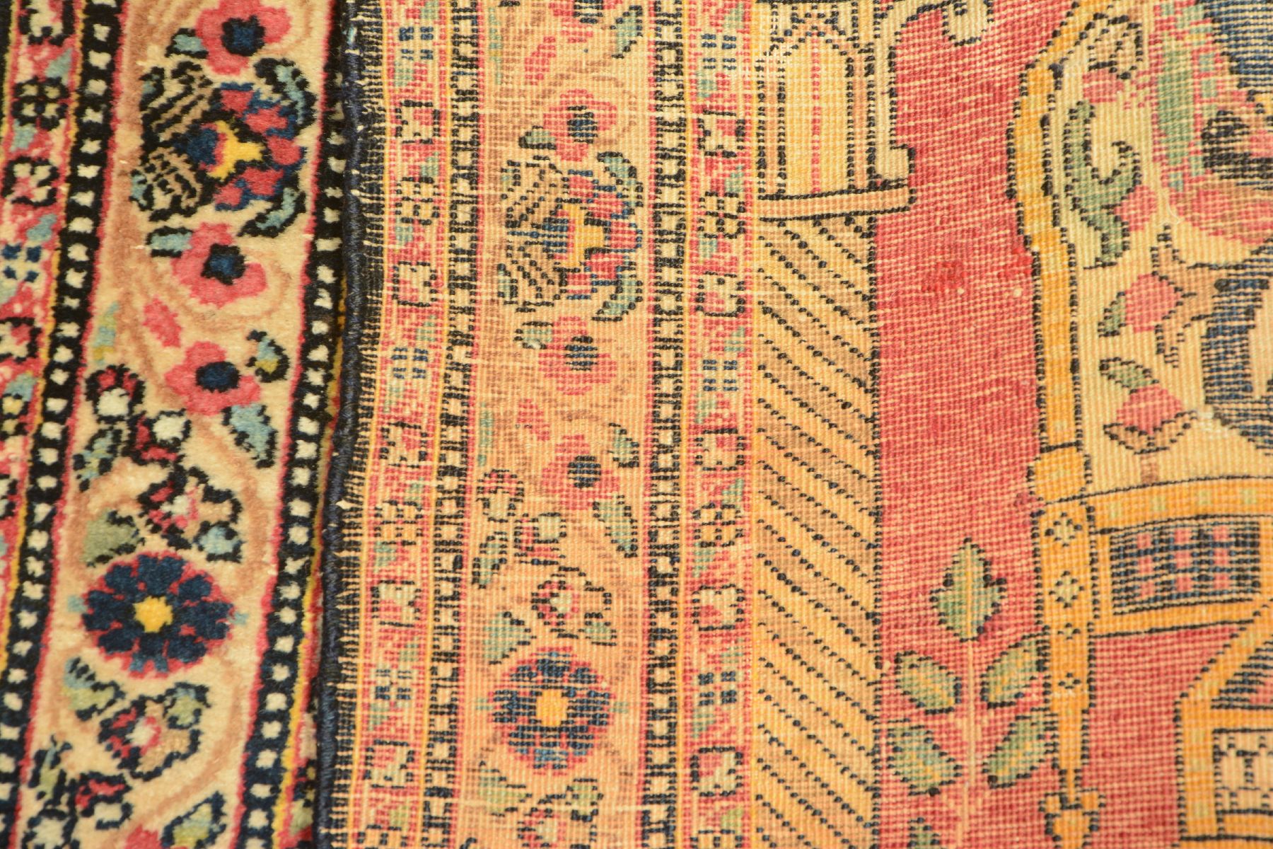 Detail e: Kerman "Lavar" Bildteppich antik (Nader Schah Afshar), Südpersien, um 1900, Wolle geknüpft auf Baumwolle. Darstellung des persischen ...