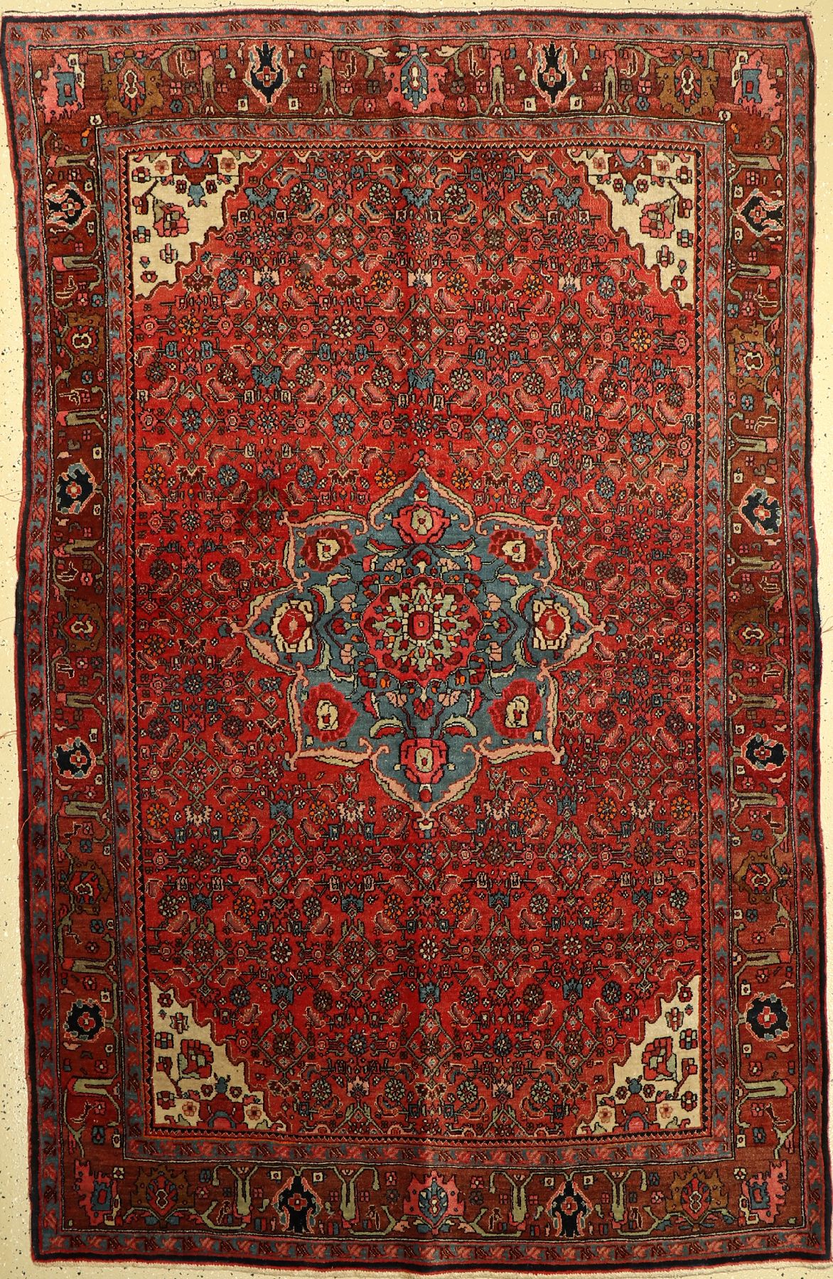 Bidjar alt, Persien, ca. 60 Jahre, Wolle auf Baumwolle, ca. 226 x 144 cm, EHZ: 2-3