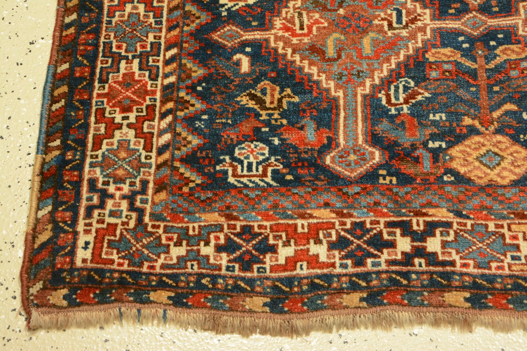 Detail f: Khamseh antik, Persien, um 1900, Wolle auf Wolle, ca. 138 x 101 cm, EHZ: 2-3.