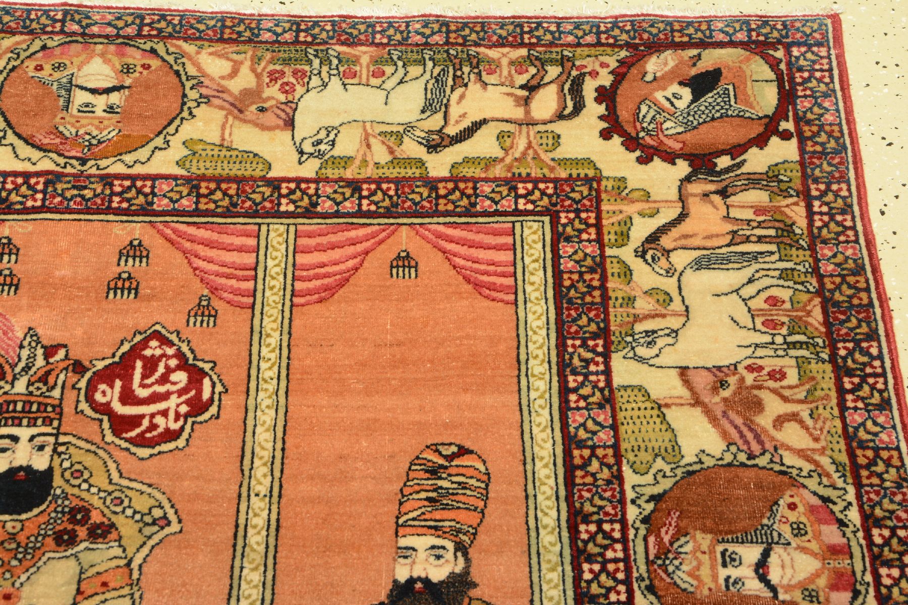 Detail d: Kerman "Ravar" Bildteppich antik (Nader Schah Afshar), Südpersien, Ende 19.Jhd., Korkwolle geknüpft auf Baumwolle. Feiner Bildteppich ...