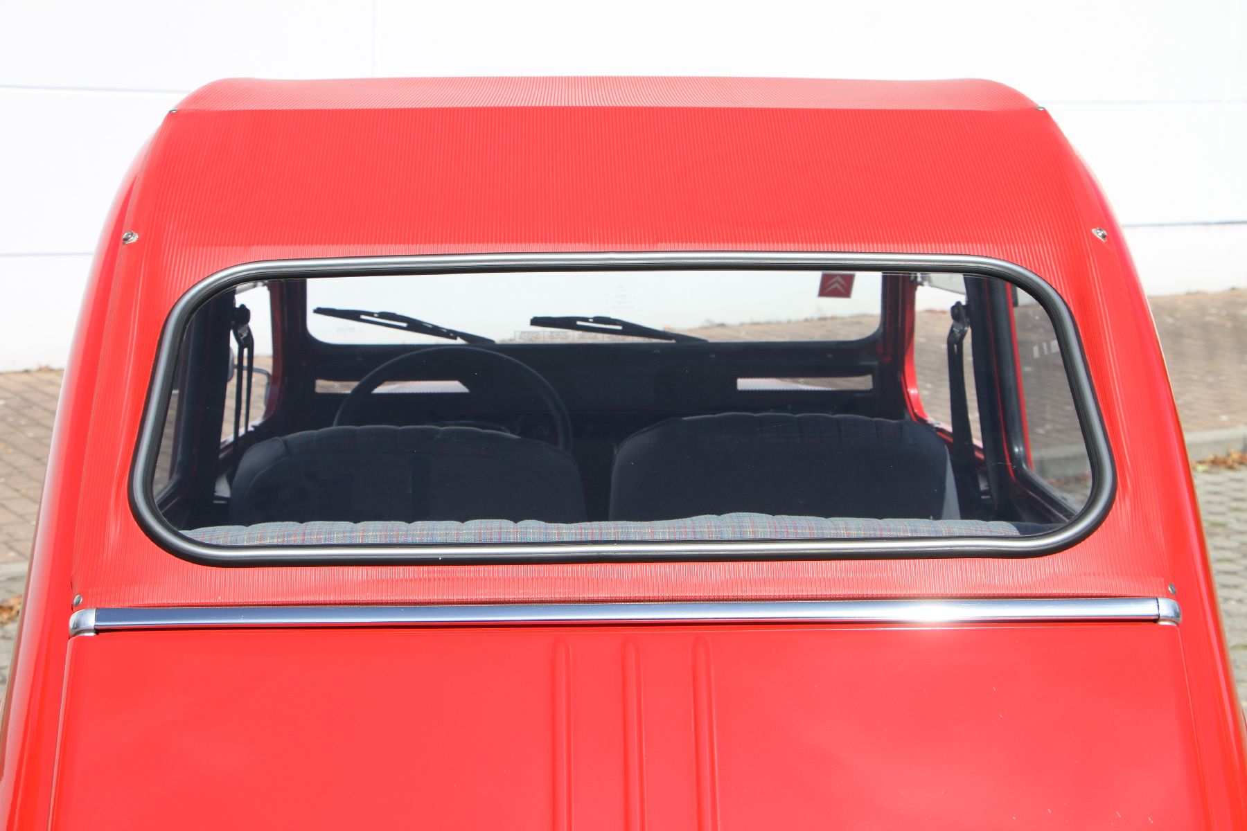 Detail g: Citroen 2 CV6 Club, Fahrgestellnummer: VF7AZKA00KA375542, EZ 10/1990, 1. Hand, Laufleistung 145 km original, HU 10/2019 bei 83 km, 20 kW/ 27 PS, ...