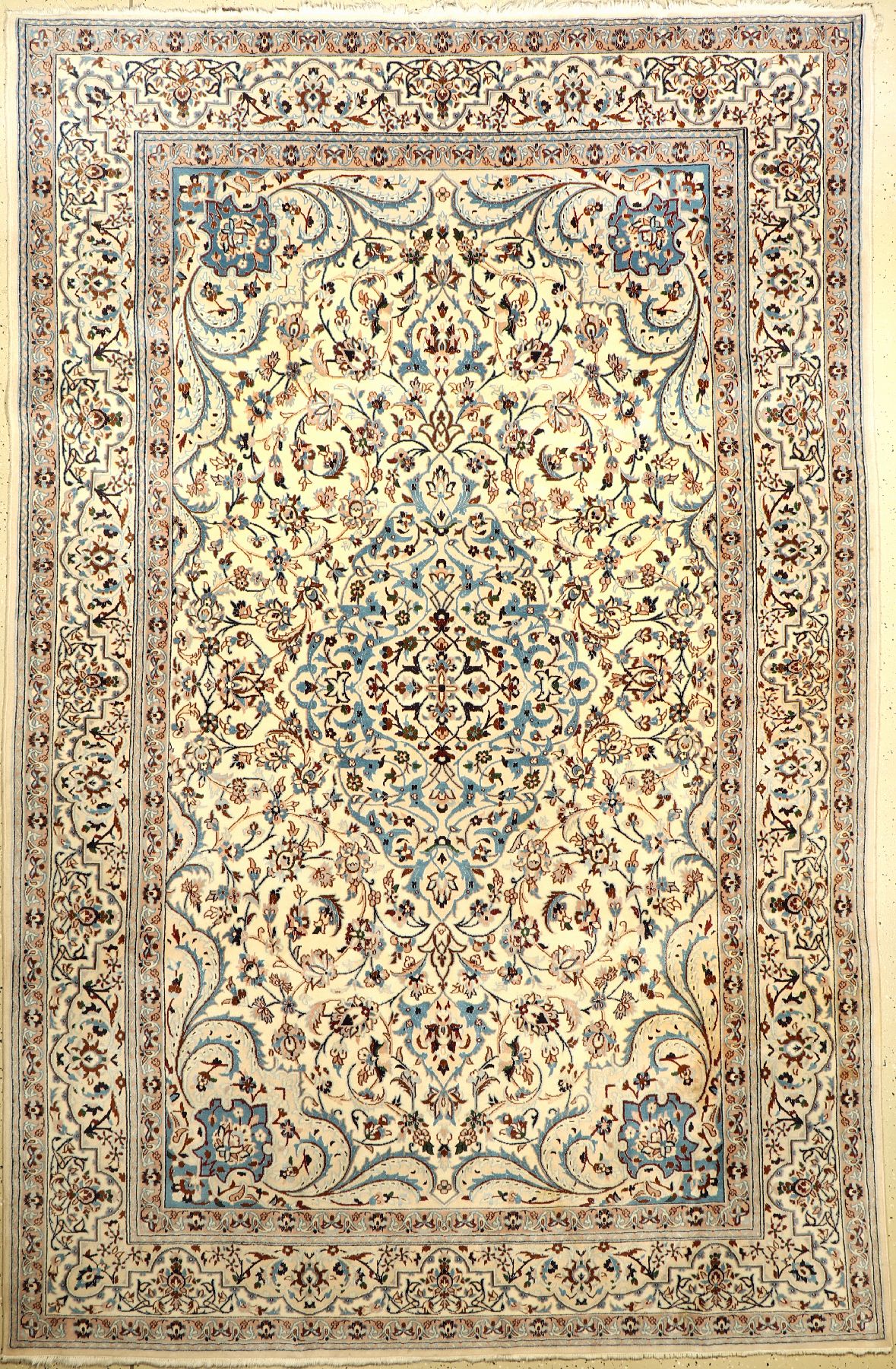Nain, Persien, ca. 50 Jahre, Wolle auf Baumwolle, ca. 320 x 210 cm, EHZ: 3