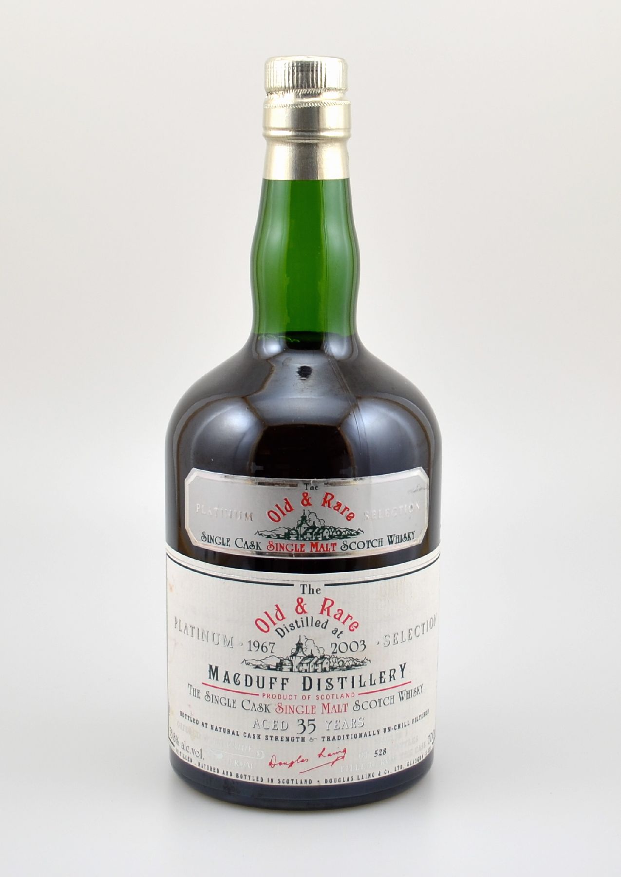 1 Flasche 1967 Single Malt Scotch Whisky, ca. 70 cl, 53,8 % Vol., distilled at Macduff Distillery, 35 Years Old, 2003 in die Flasche abgefüllt, ...