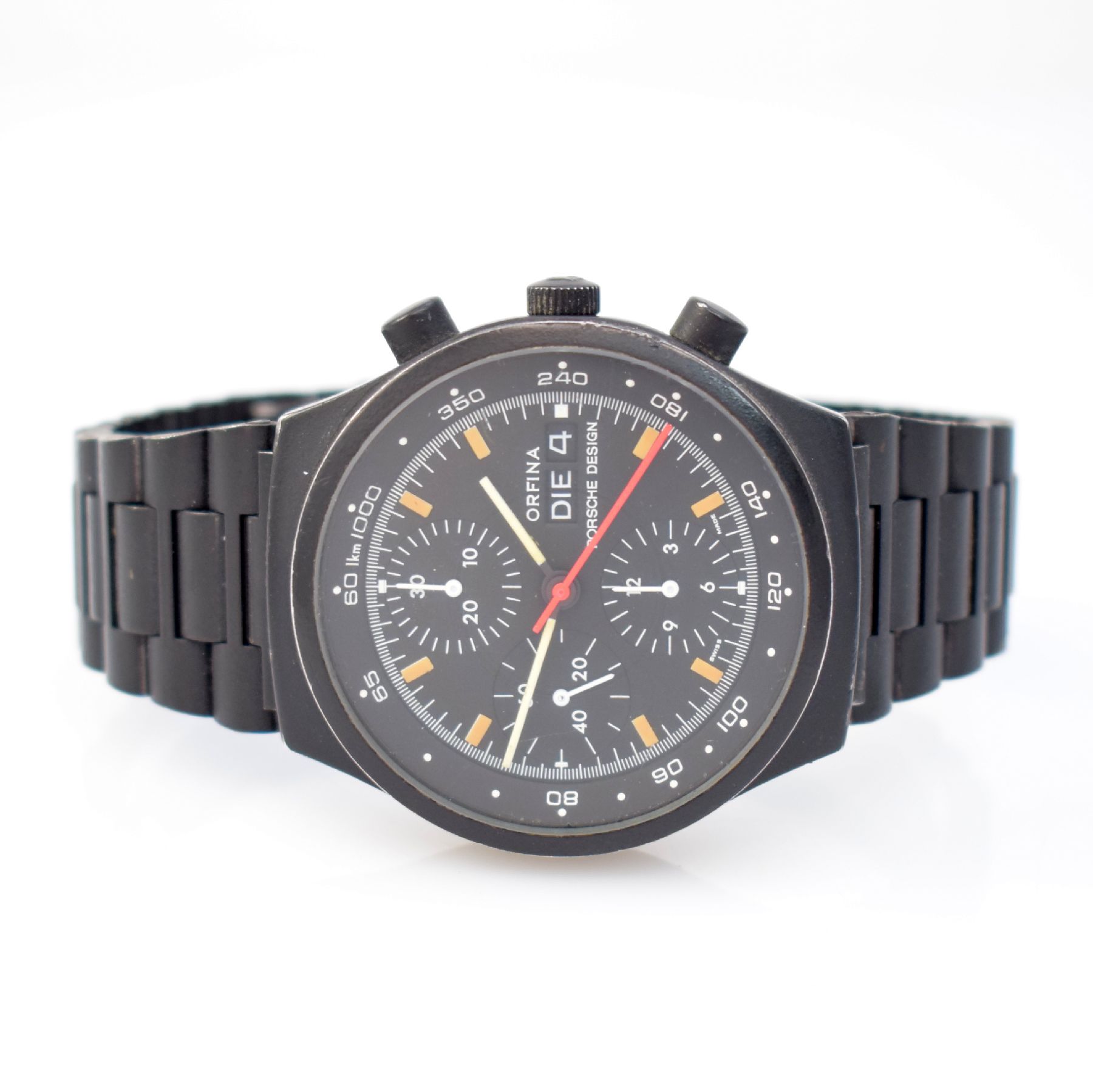 ORFINA/PORSCHE DESIGN Herrenarmbanduhr mit Chronograph, Schweiz um 1980, Automatik, geschwärztes Edelstahlgeh. mit orig. Gliederband, Boden geschr., ...