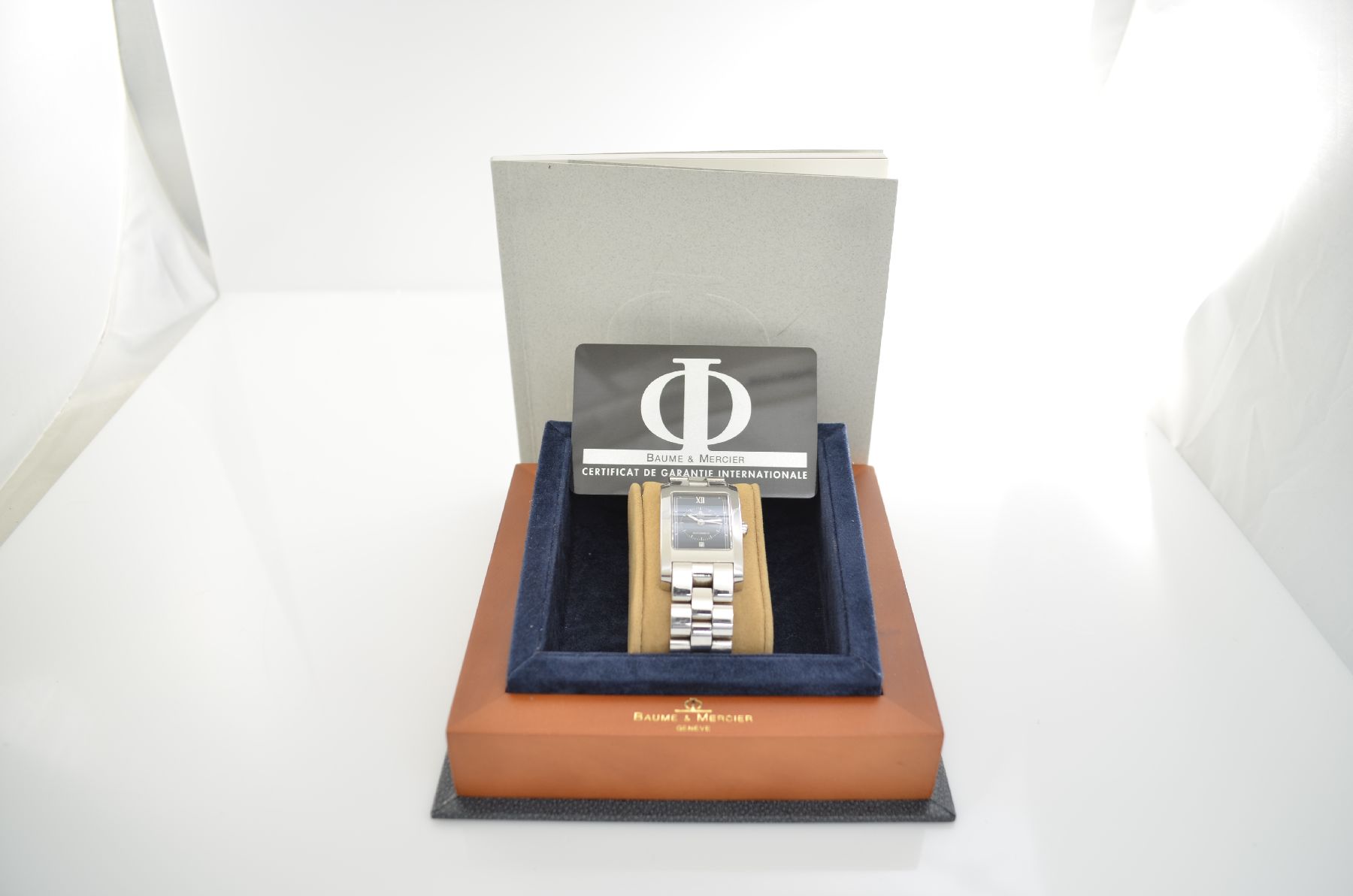 Detail g: BAUME & MERCIER Armbanduhr Hampton, Automatik, Ref. MV045120, Edelstahlgeh. inkl. Gliederband m. dopp. Faltschl., blaues Kontrastzifferbl., Anz. v. ...
