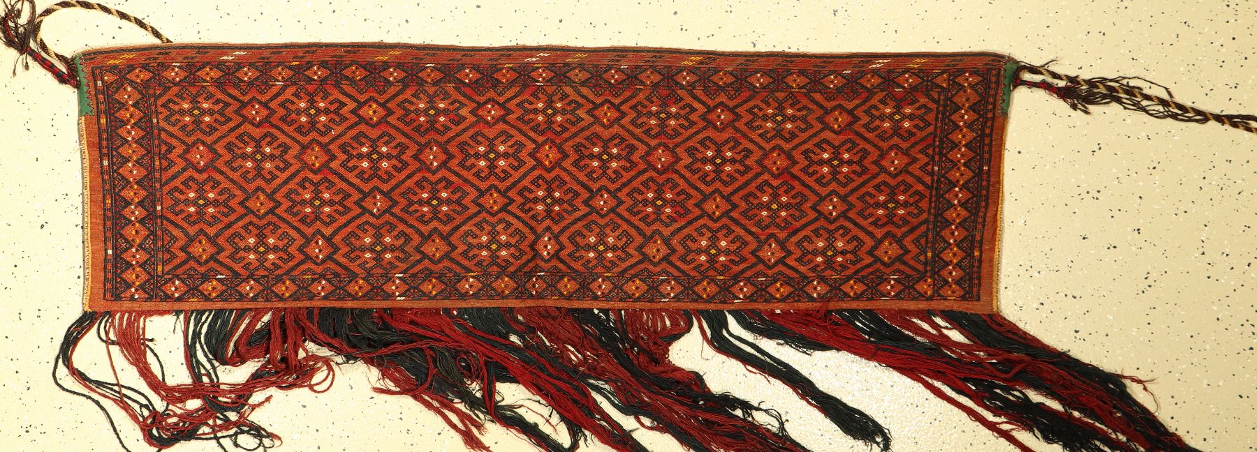Yomud Torba alt (Flachgewebt), Turkmenistan, um 1920, Wolle auf Wolle, EHZ: 2-3.