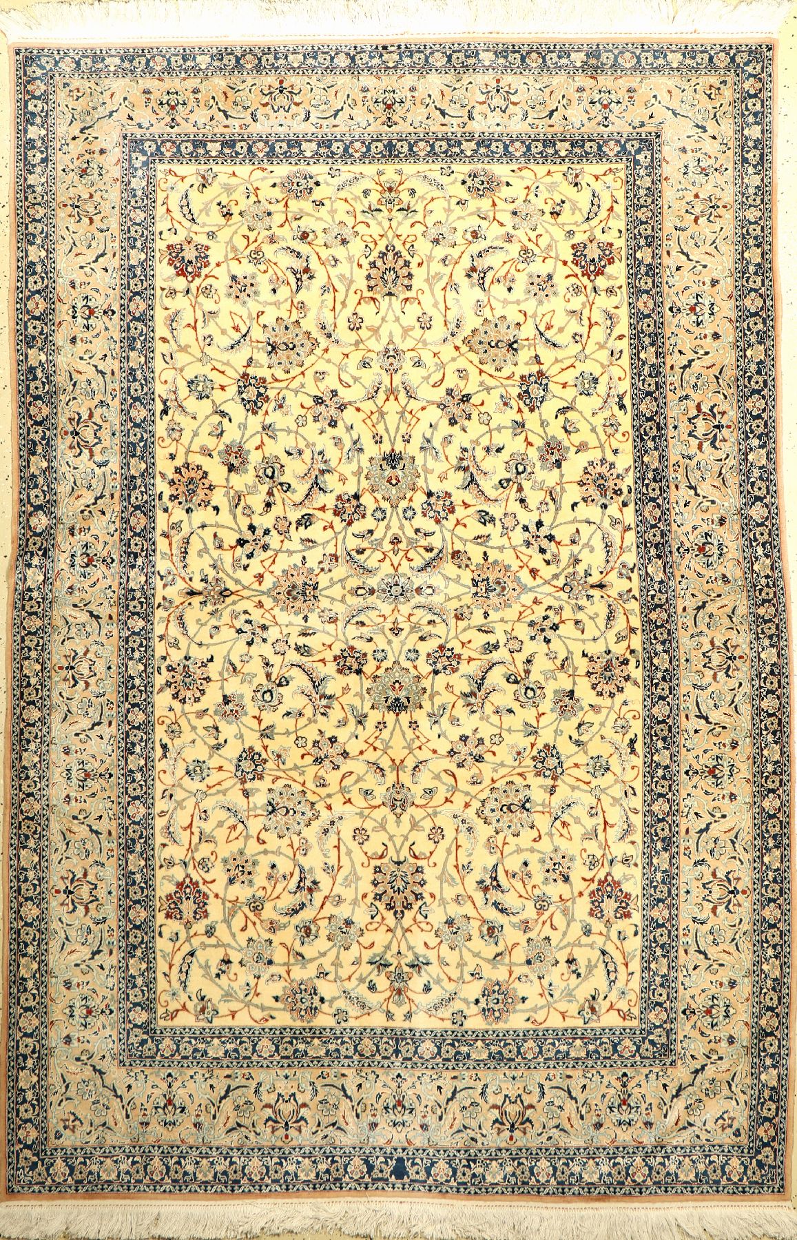 Nain "Tudeschk" alt fein, Persien, ca. 50 Jahre, Korkwolle mit Seide, ca. 236 x 161 cm, feine Qualität, EHZ: 2 (fachkundig gereinigt).