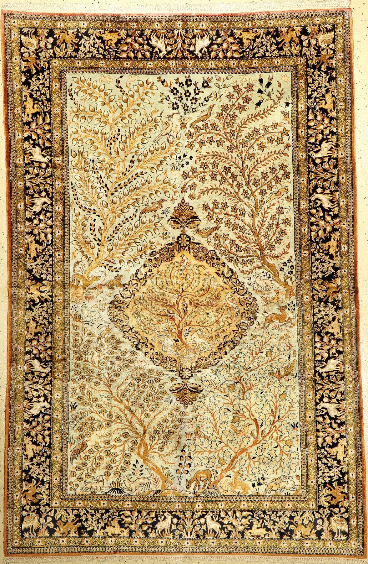Seiden Ghom alt, Persien, ca. 60 Jahre, reine Naturseide, ca. 206 x 137 cm, EHZ: 2 (fachkundig gereinigt).