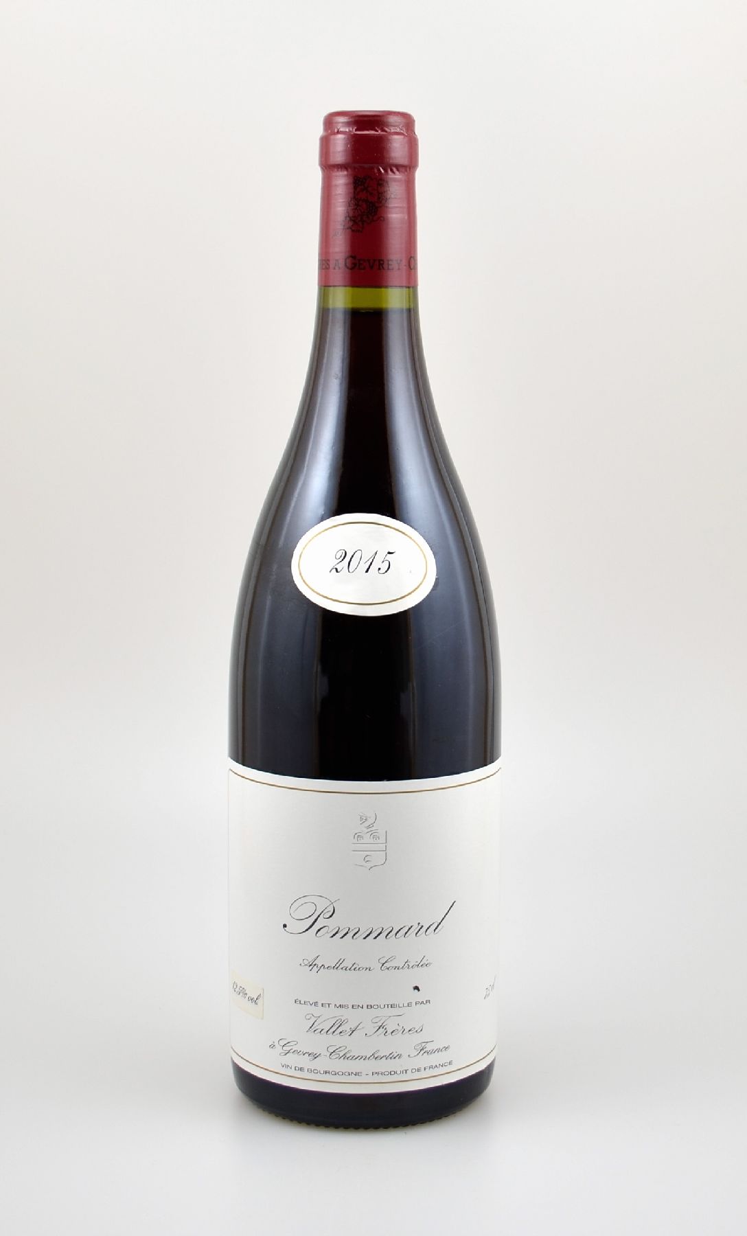 3 Flaschen 2015 Pommard Vallet Freres Gevrey-Chambertin, je 75 cl, 12,5 % Vol., Abstände zwischen Kapsel und Wein: ca. 0,5 cm, hervorragende ...
