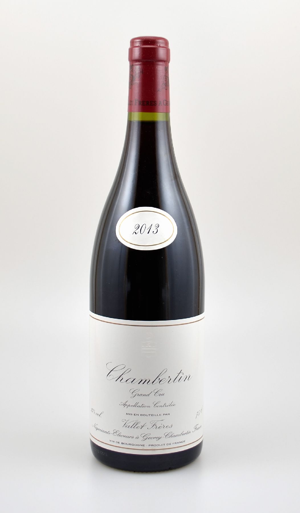 3 Flaschen 2013 Chambertin, Grand Cru, Vallet Freres, Gevrey-Chambertin, je 75 cl, 13 % Vol., Abstände zwischen Kapsel und Wein: ca. 0,5 cm, ...