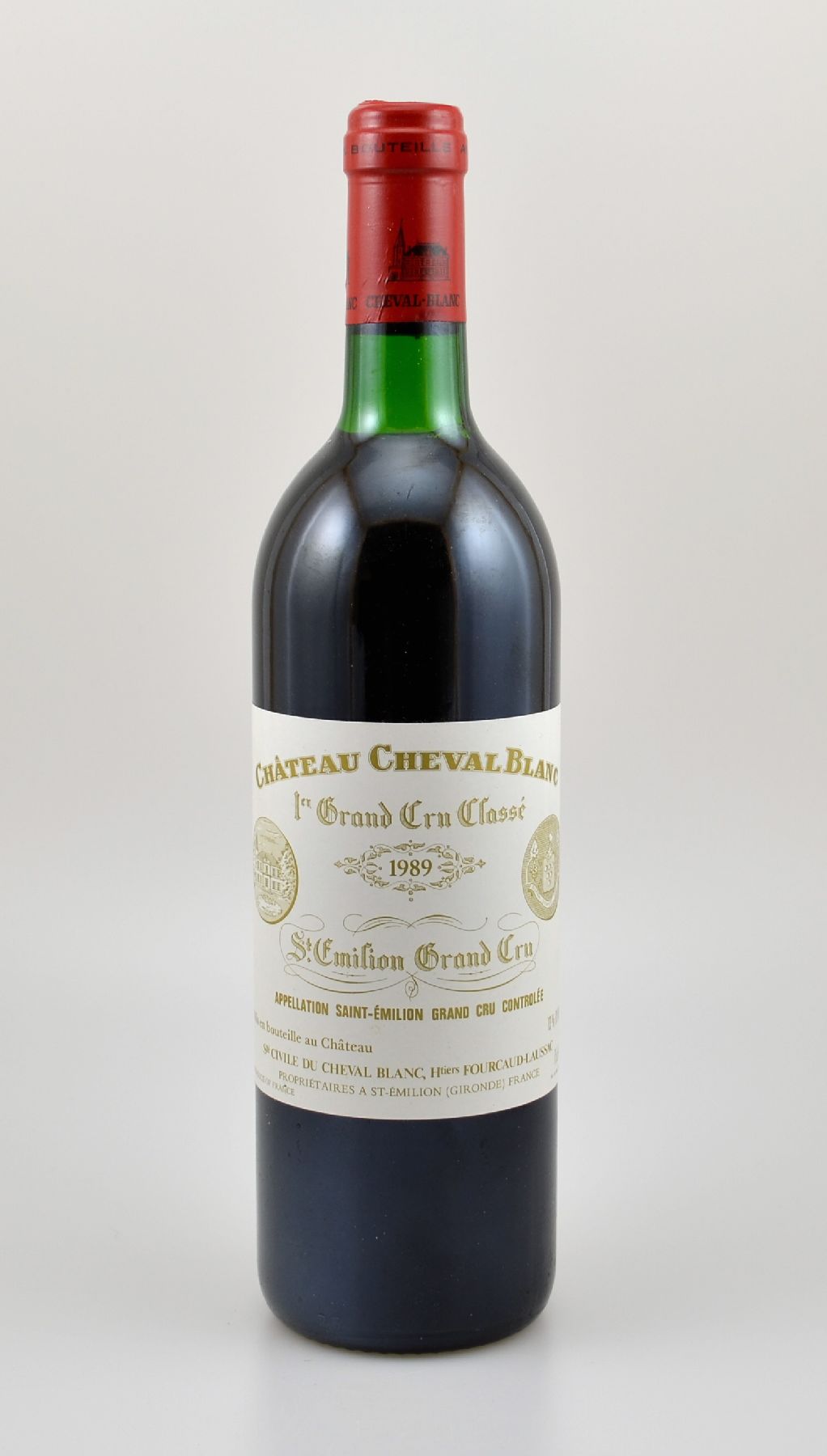 12 Flaschen 1989 Chateau Cheval Blanc, Saint-Emilion, 1er Grand Cru Classe, je 75 cl, 13 % Vol., Füllstände: je ca. into neck, hervorragende ...