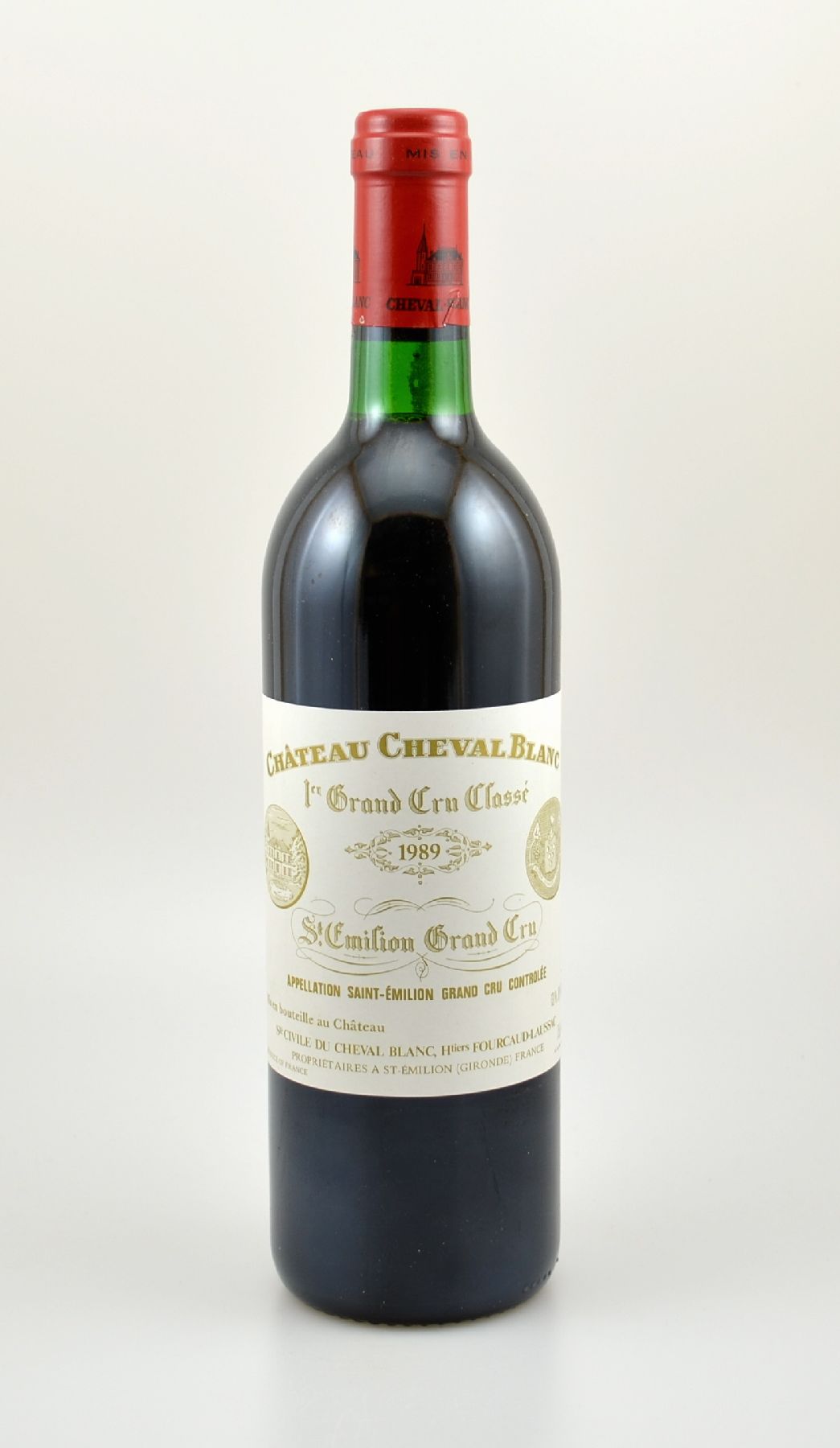 12 Flaschen 1989 Chateau Cheval Blanc, Saint-Emilion, 1er Grand Cru Classe, je 75 cl, 13 % vol., Füllstände: top shoulder bis into neck, ...