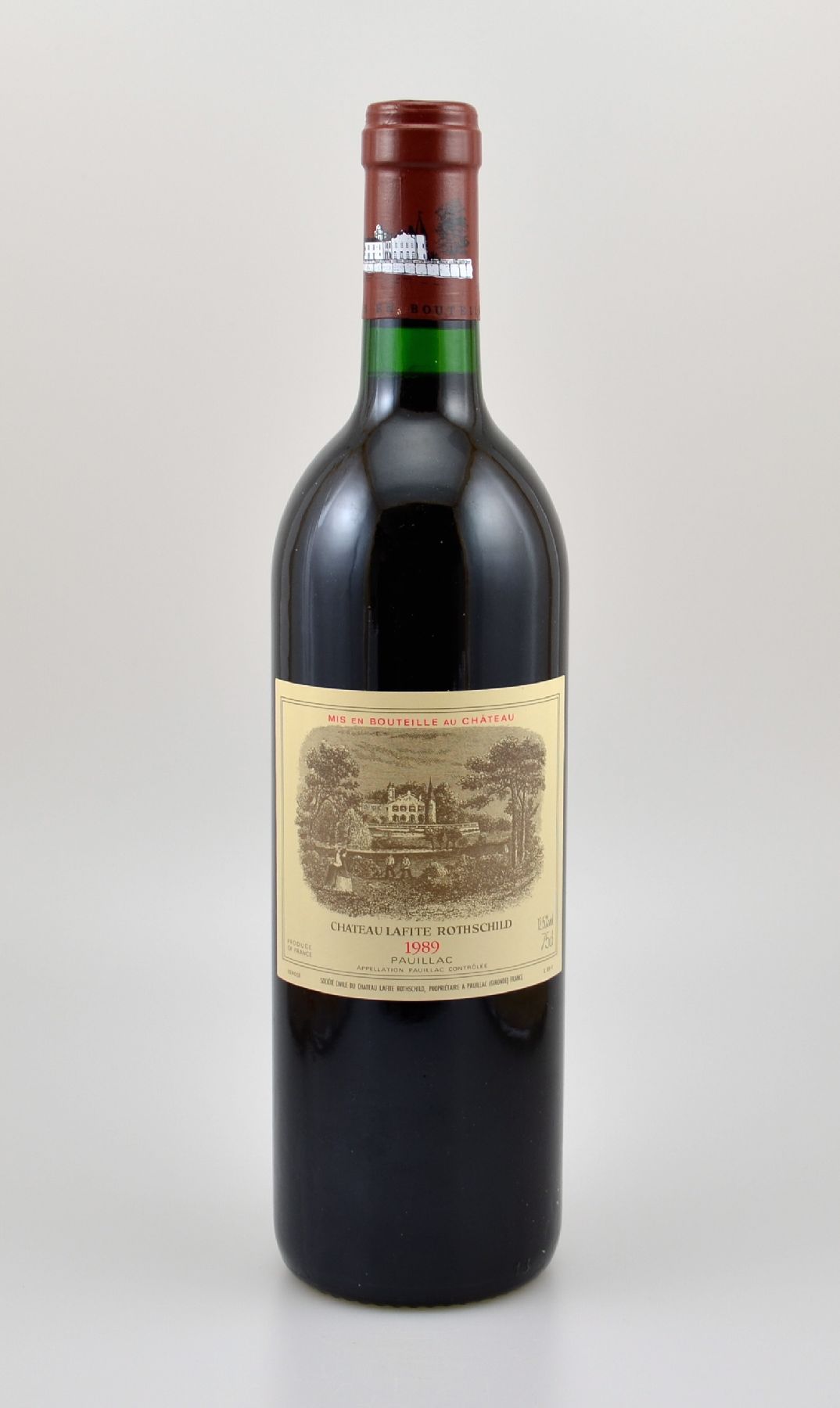 12 Flaschen 1989 Chateau Lafite Rothschild, Pauillac, Premier Grand Cru Classe, je 75 cl, 12,5 % Vol., Füllstände: je into neck, hervorragende ...