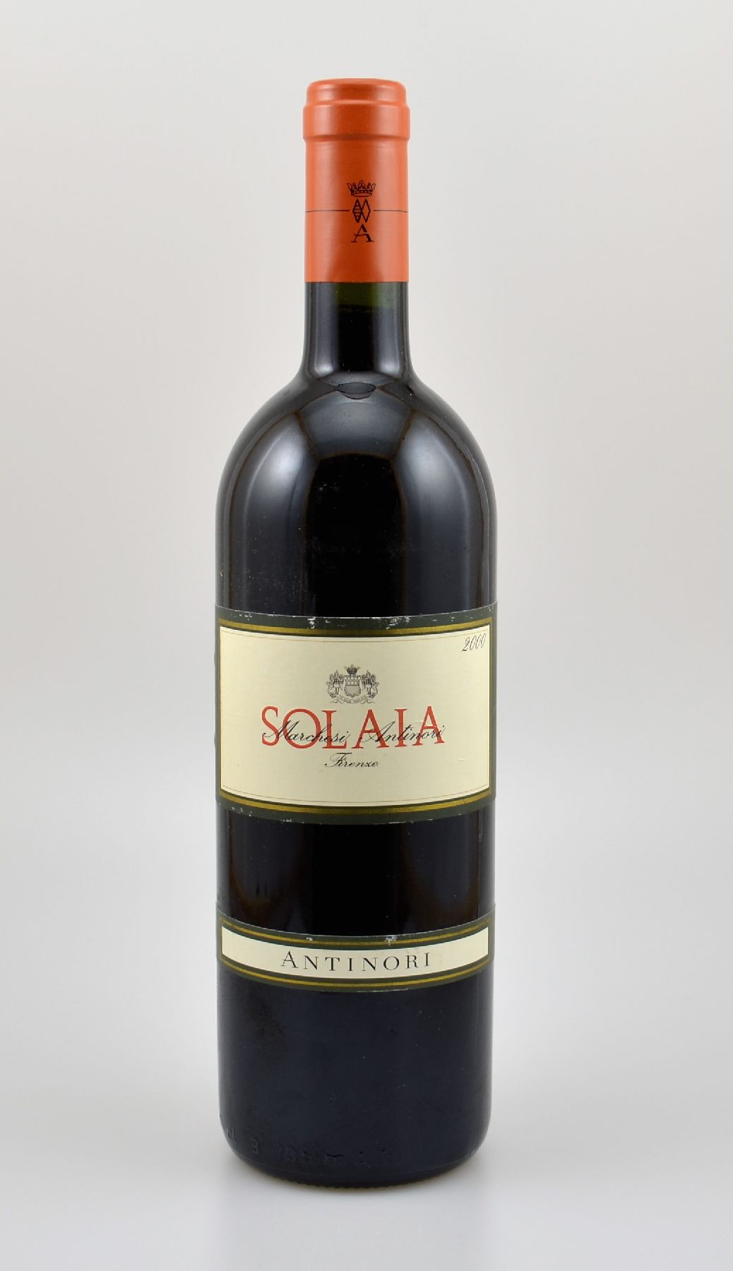 6 Flaschen 2000er Marchesi Antinori Solaia, Toscana, je 75 cl, 13,5 % Vol., Füllstände: je into neck, gute Erhaltungszustände, unverkostet, im ...