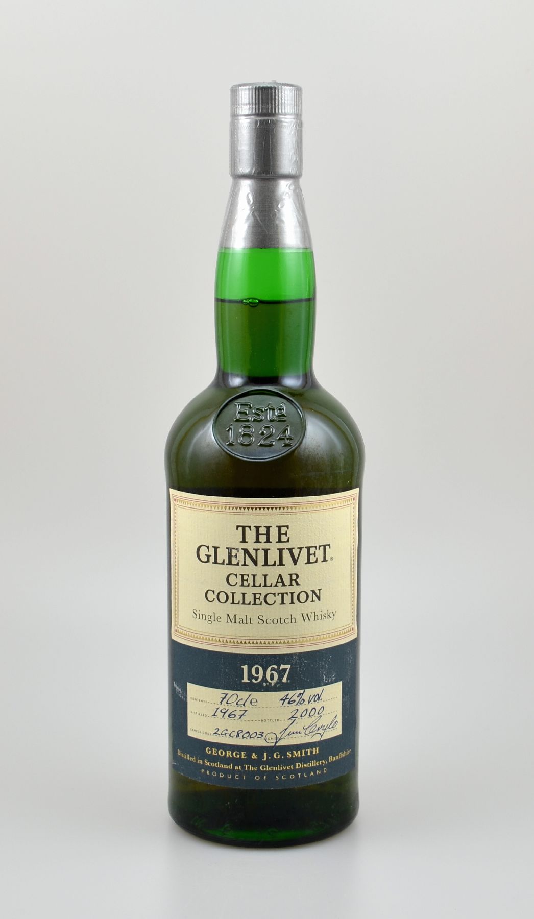1 Flasche 1967 Single Malt Scotch Whisky, The Glenlivet Cellar Collection, ca. 70 cl, 46 % Vol., distilled at the Glenlivet Distillery, 33 Years Old, ...