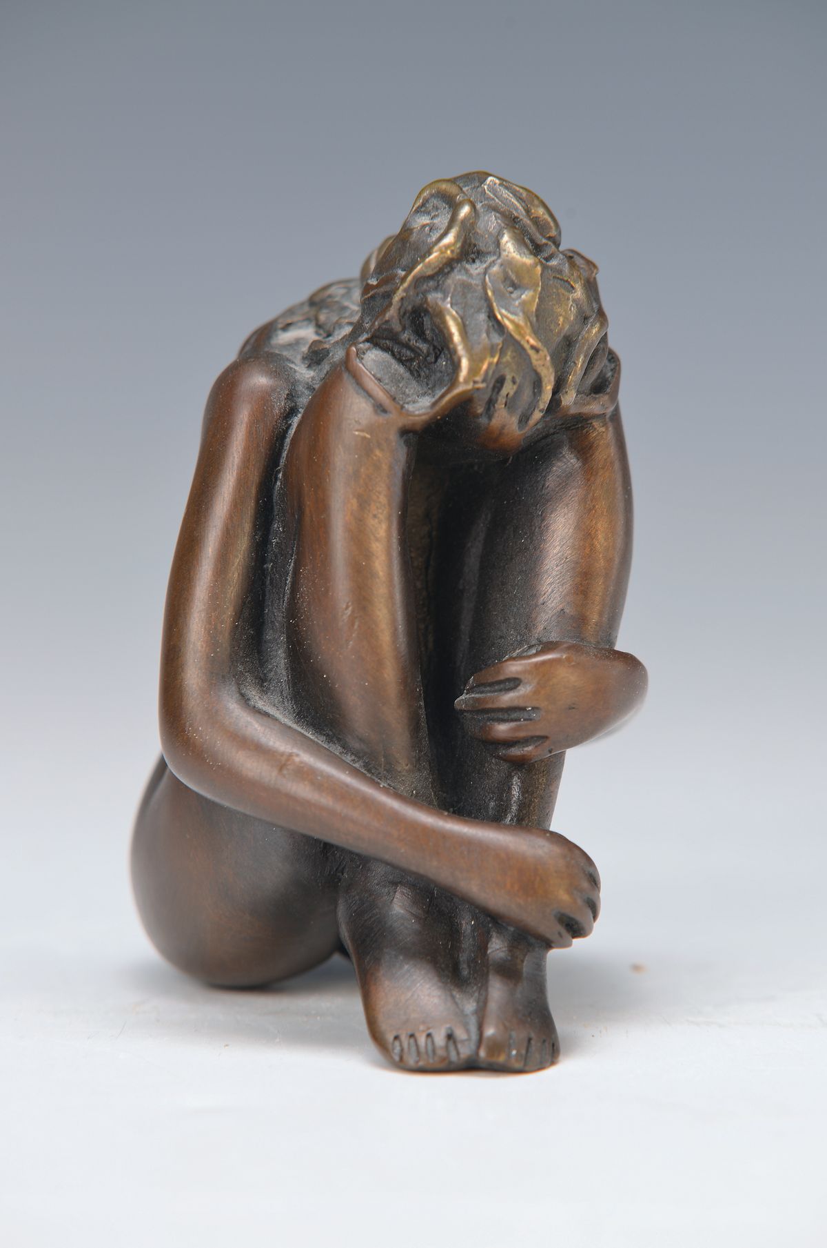Bruno Bruni, geb. 1935 Gradara, Mignon, Bronzeskulptur, sign., num. 1188/5000, ca. 8,5 cm
