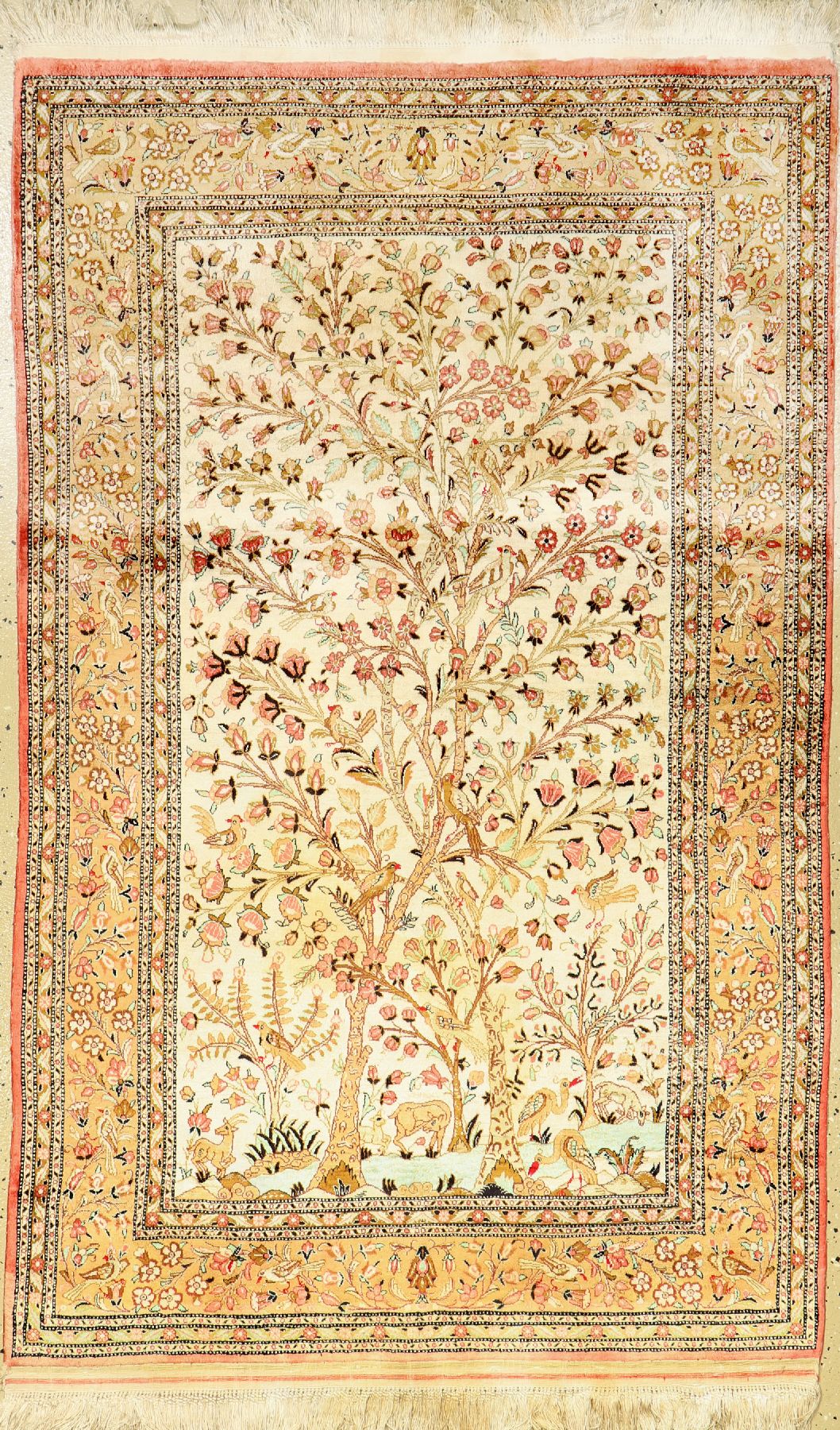 Ghom Seide, Persien, ca. 50 Jahre, Naturseide, ca. 172 x 105 cm, EHZ: 2(Flecken)