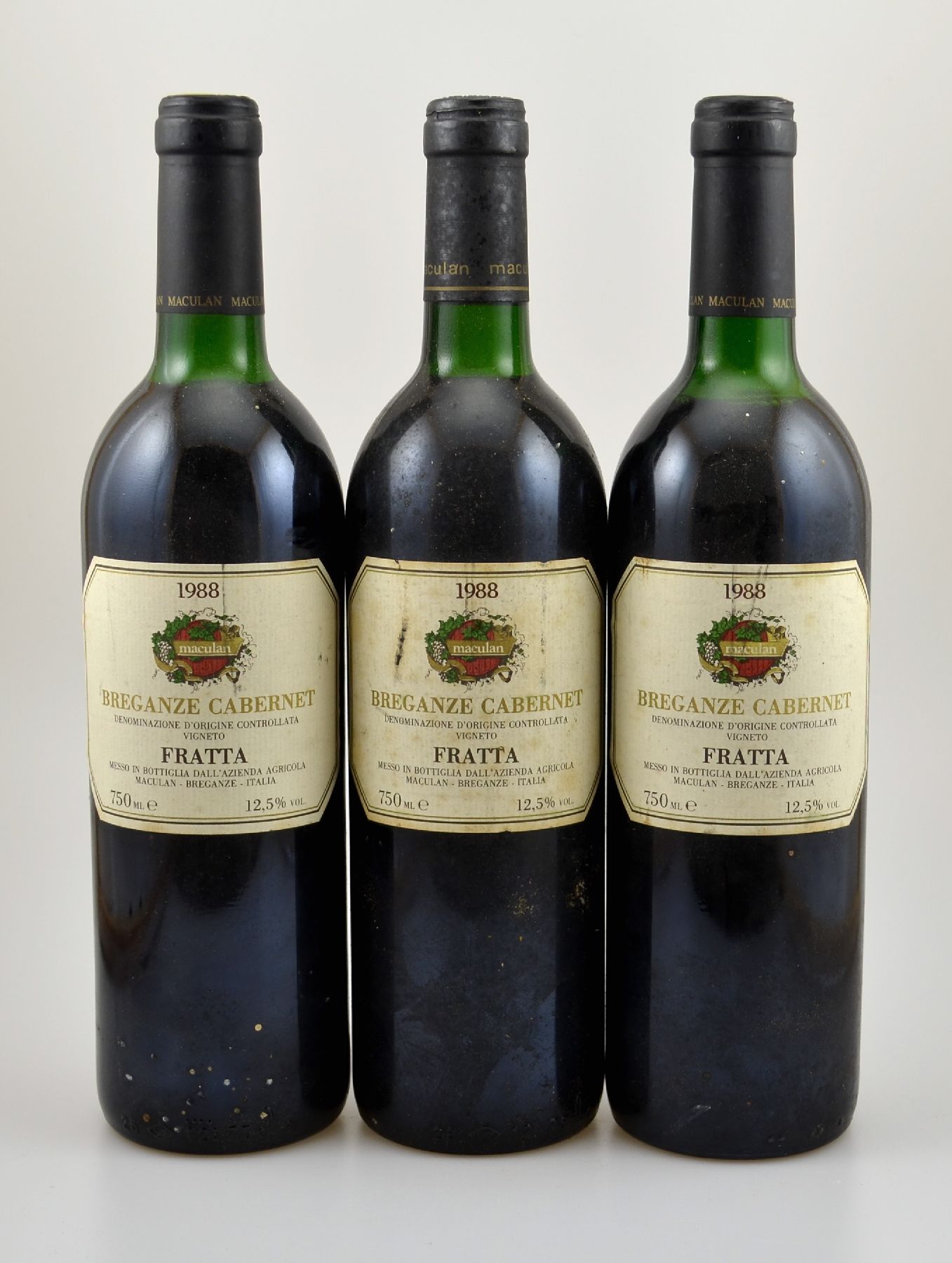 3 Flaschen 1988 Fratta Breganze Cabernet, je ca. 75 cl, 12,5 % Vol., Füllstände: ca. upper mid shoulder bis top shoulder, Etiketten l. beschmutzt, ...