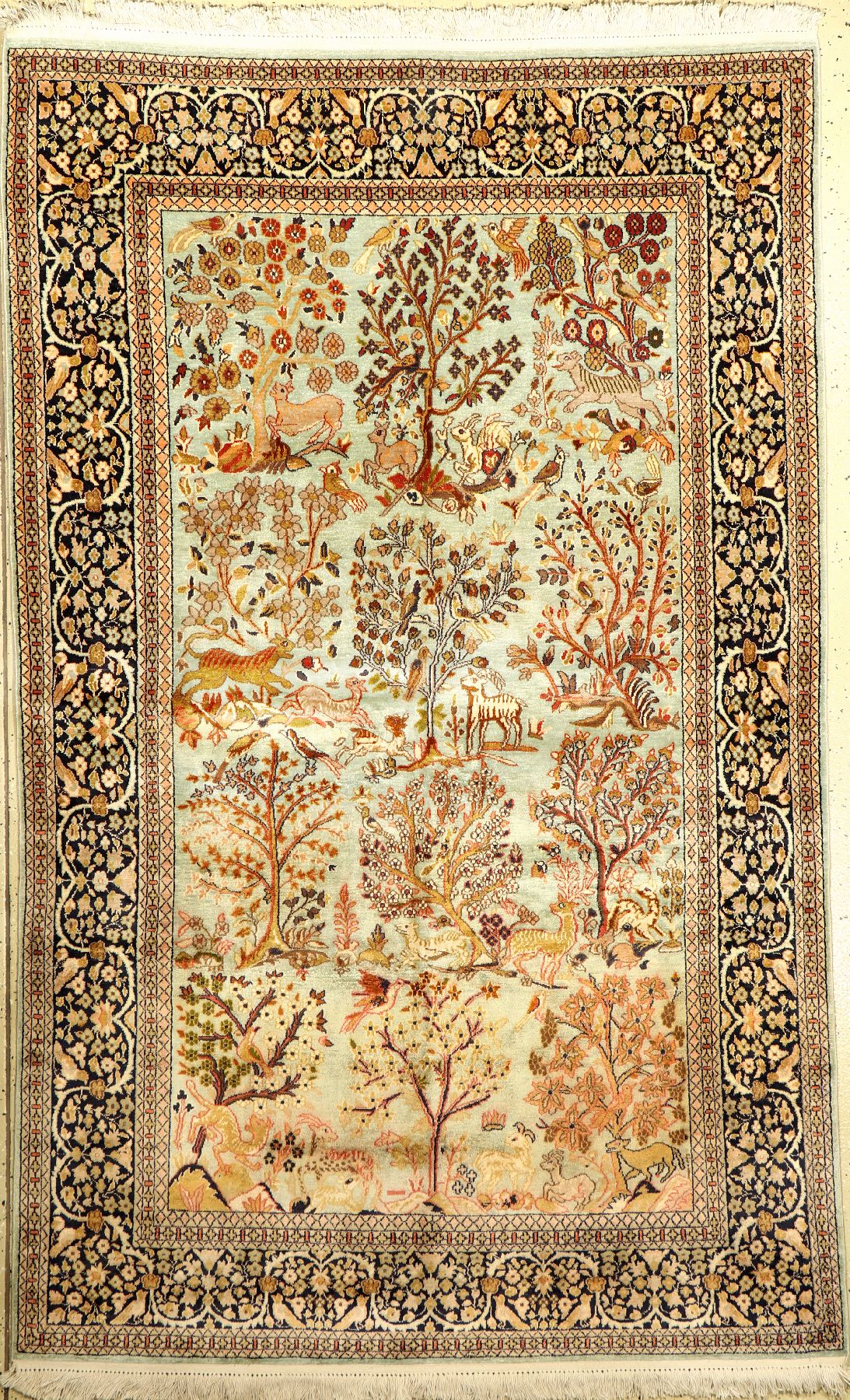 Kashmir Seide, Indien, ca. 30 Jahre, Kunstseide, ca. 217 x 136 cm, EHZ: 2