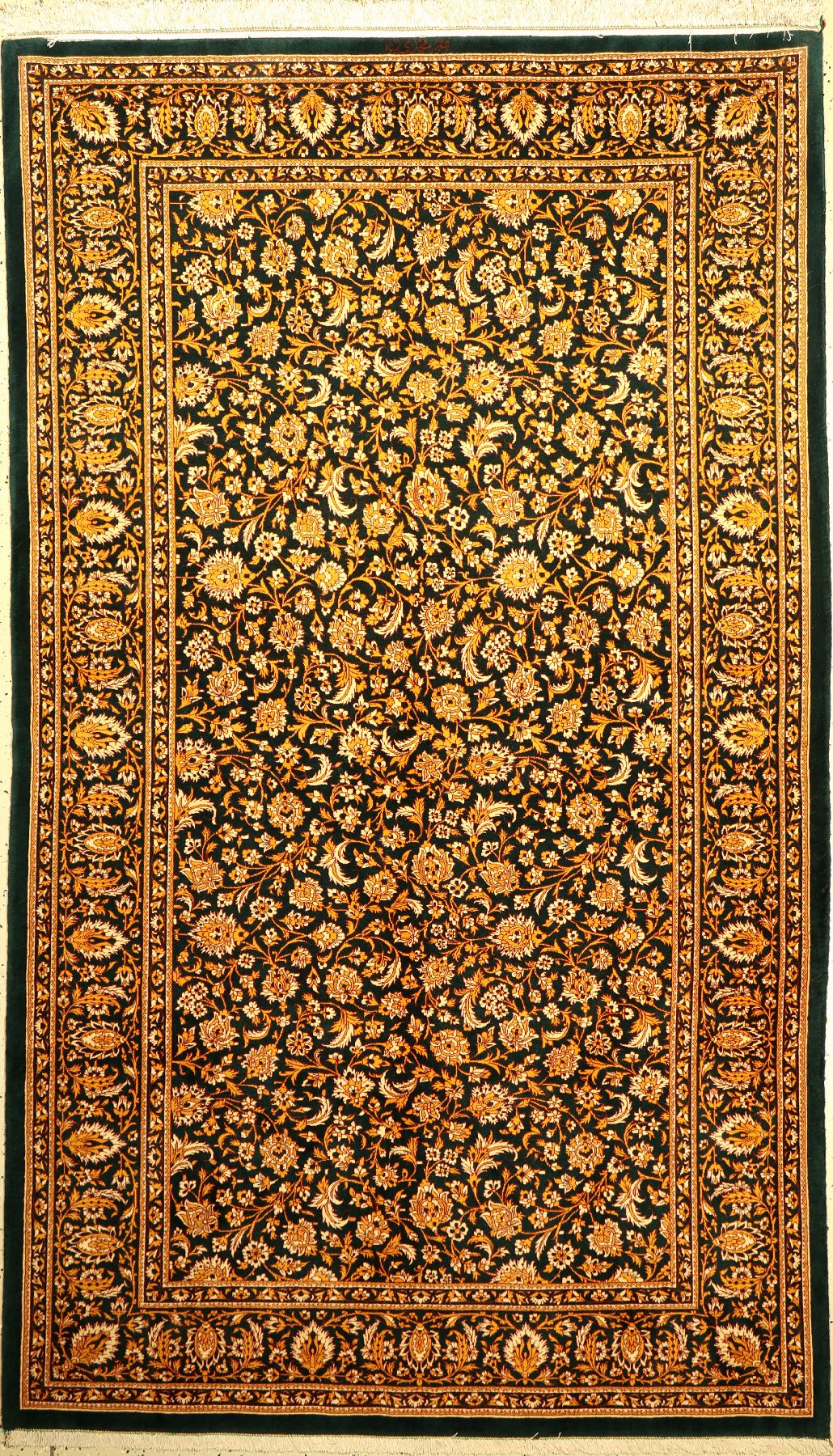 Grüner feiner Ghom "Mohammadi Panah" (Signiert) (Auf Seidenkette), Persien, ca. 20 Jahre alt, Korkwolle auf Seide, ca. 263 x 153 cm, EHZ: ...