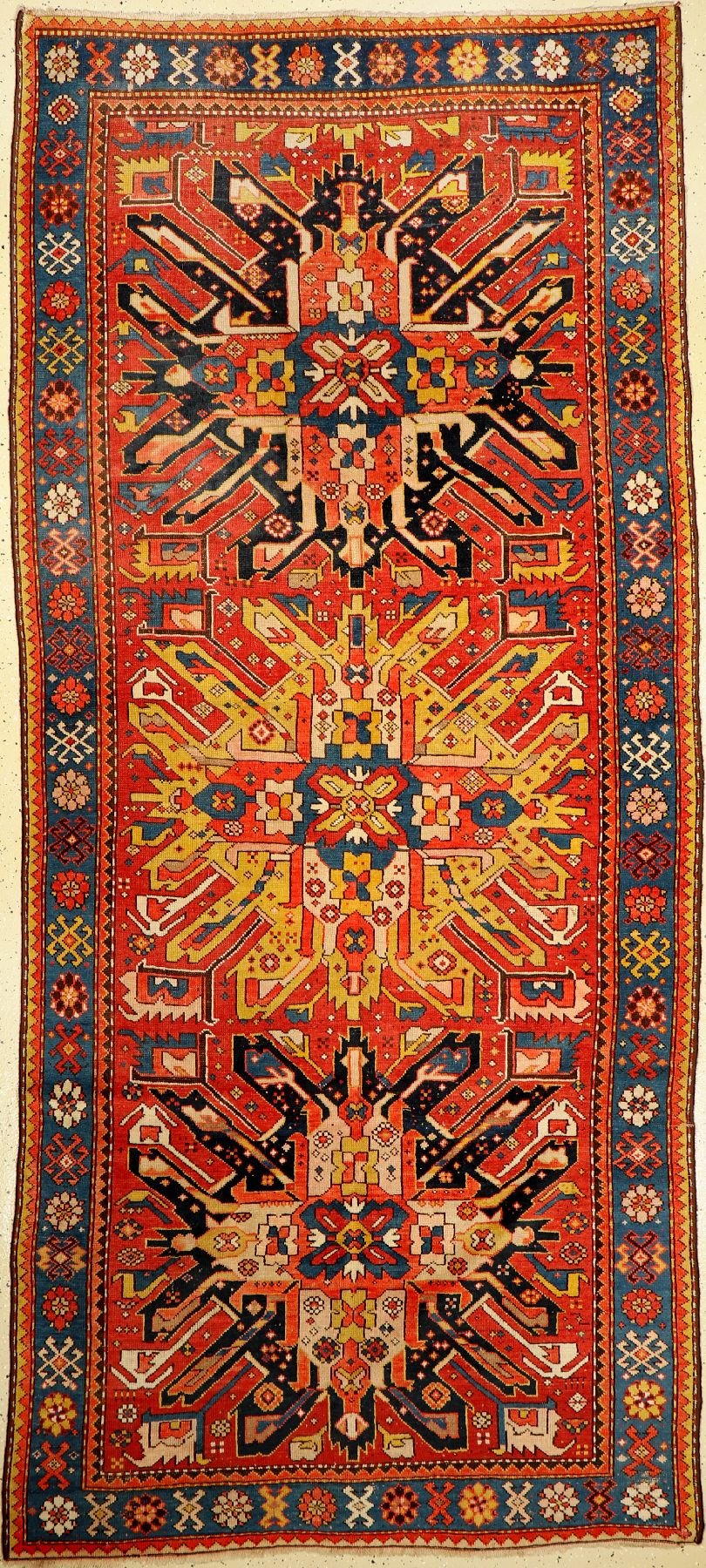 Adler Kazak antik, Kaukasus, um 1900, Wolleauf Wolle, ca. 301 x 133 cm, EHZ: 3