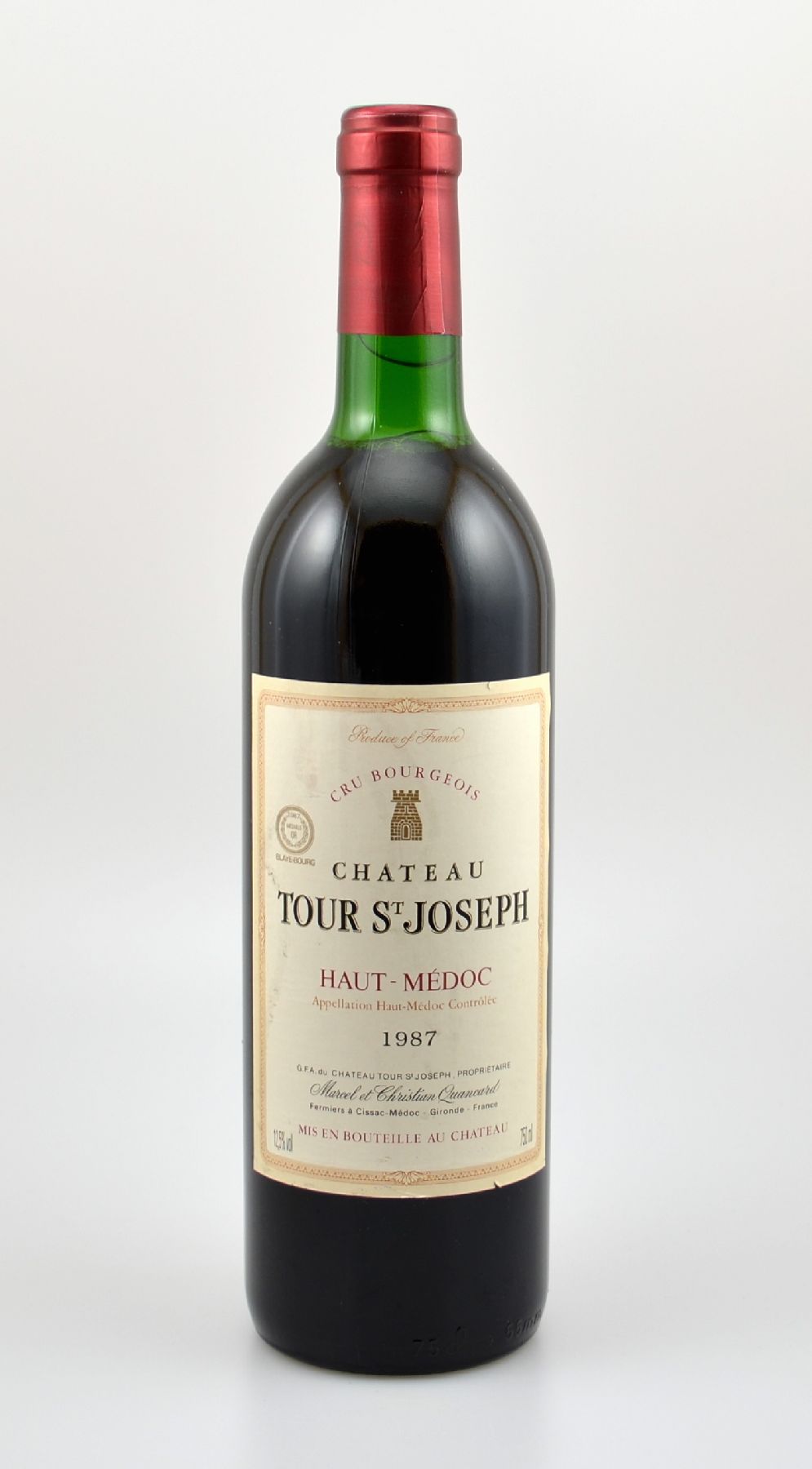 6 Flaschen Chateau Tour St. Joseph, Haut-Medoc, Jahrgänge: 3x 1987, 3x1988, je ca. 75 cl, 12,5 % Vol., Füllstände: je ca. top shoulder, unverkostet