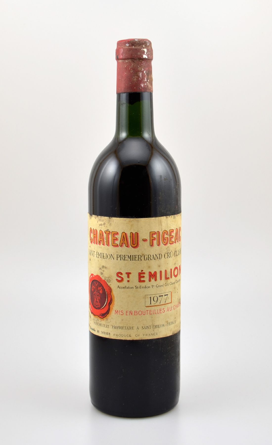1 Flasche 1977 Chateau Figeac, Saint-Emilion, Premier Grand Cru Classe, ca. 75 cl, Füllstand: ca. top shoulder, Etikett beschmutzt, unverkostet