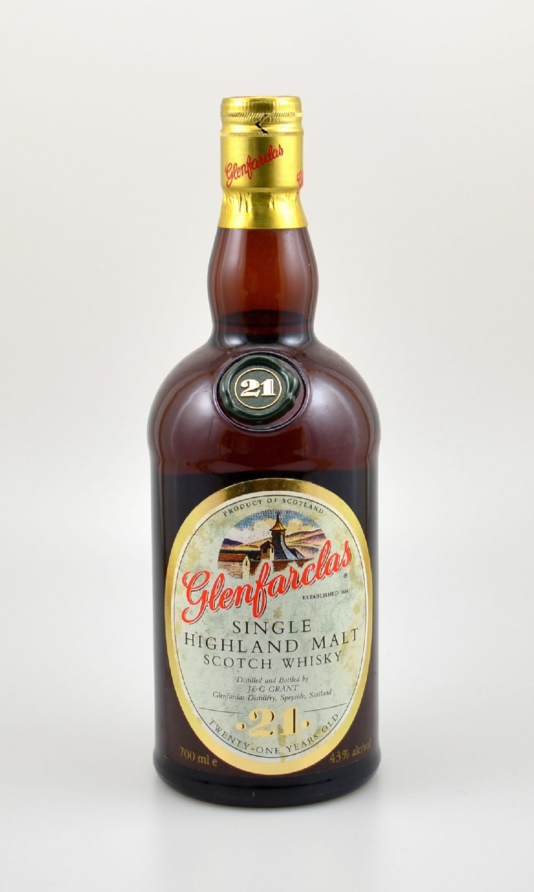 1 Flasche Glenfarclas Single Highland Malt Scotch Whisky, 21 Years Old, distilled and bottled by Grant Glenfarclas Distillery, ca. 70 cl, 43 % Vol., ...