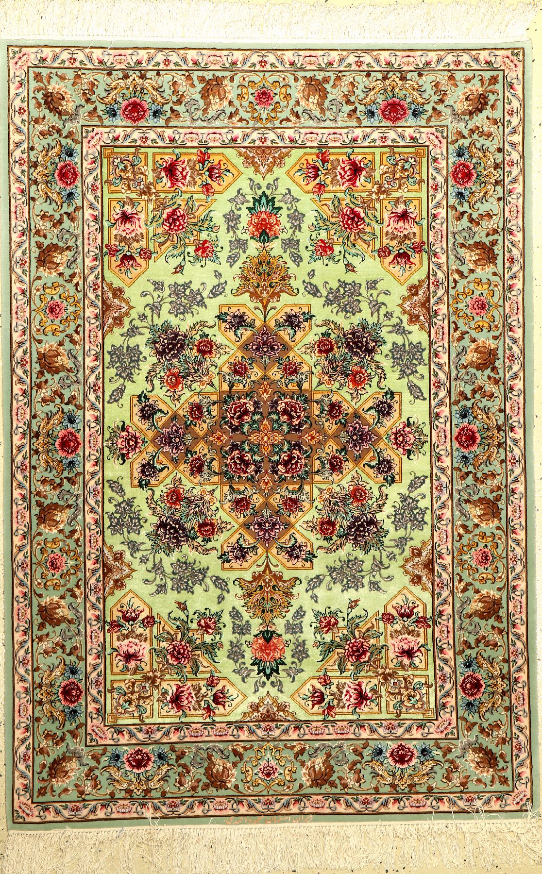 Grüner Esfahan "Mohammad Ahmadi" fein (Signiert) "Seidengrund", Persien, ca. 15 Jahre alt, Seiden und Korkwolle auf Seide, ca. ...