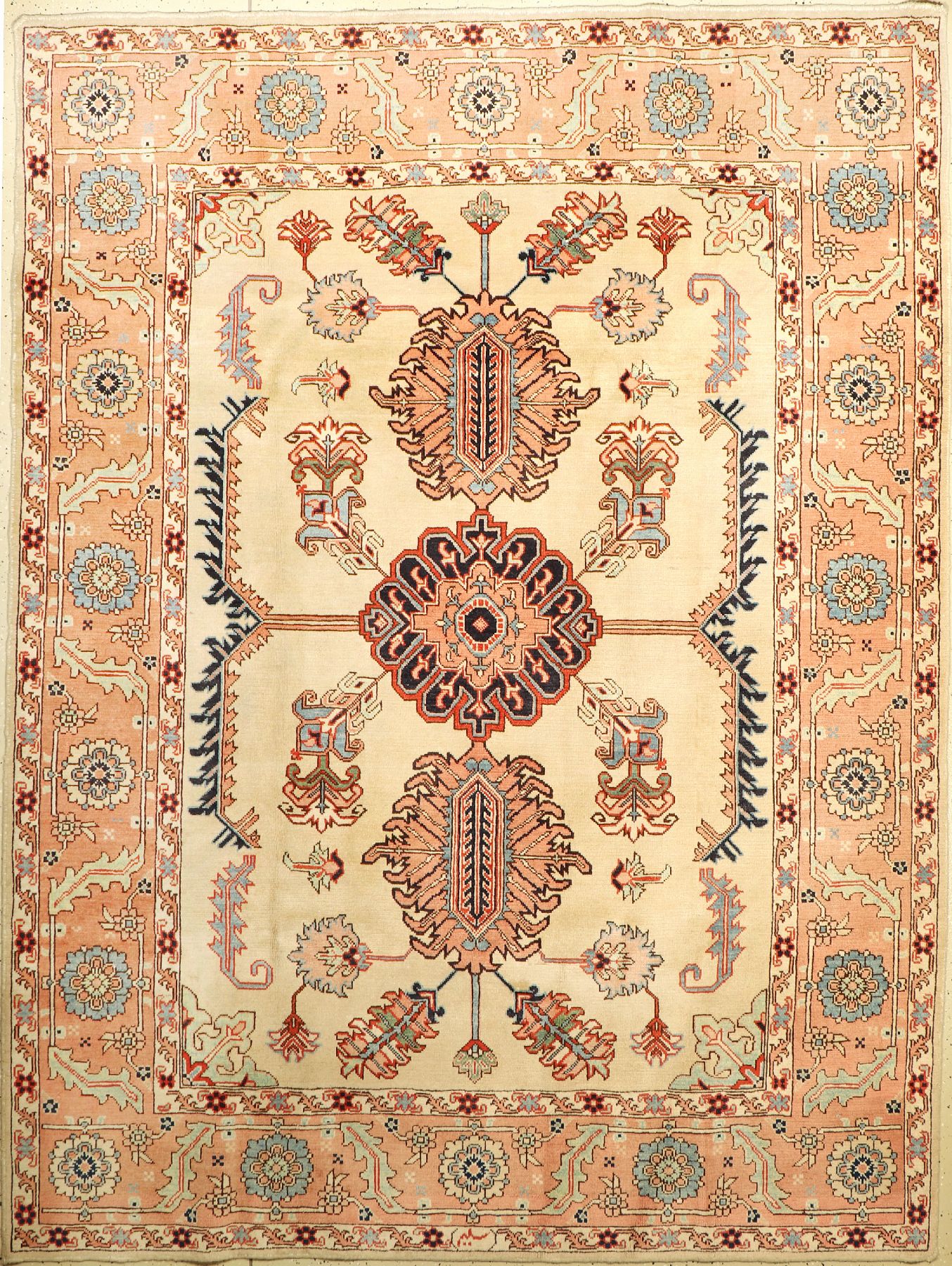 Azeri Teppich alt, Azerbaijan, ca. 30 Jahre, Wolle auf Baumwolle, ca. 281 x 212 cm, EHZ: 2-3 (fachkundig gereinigt), Heriz Design.
